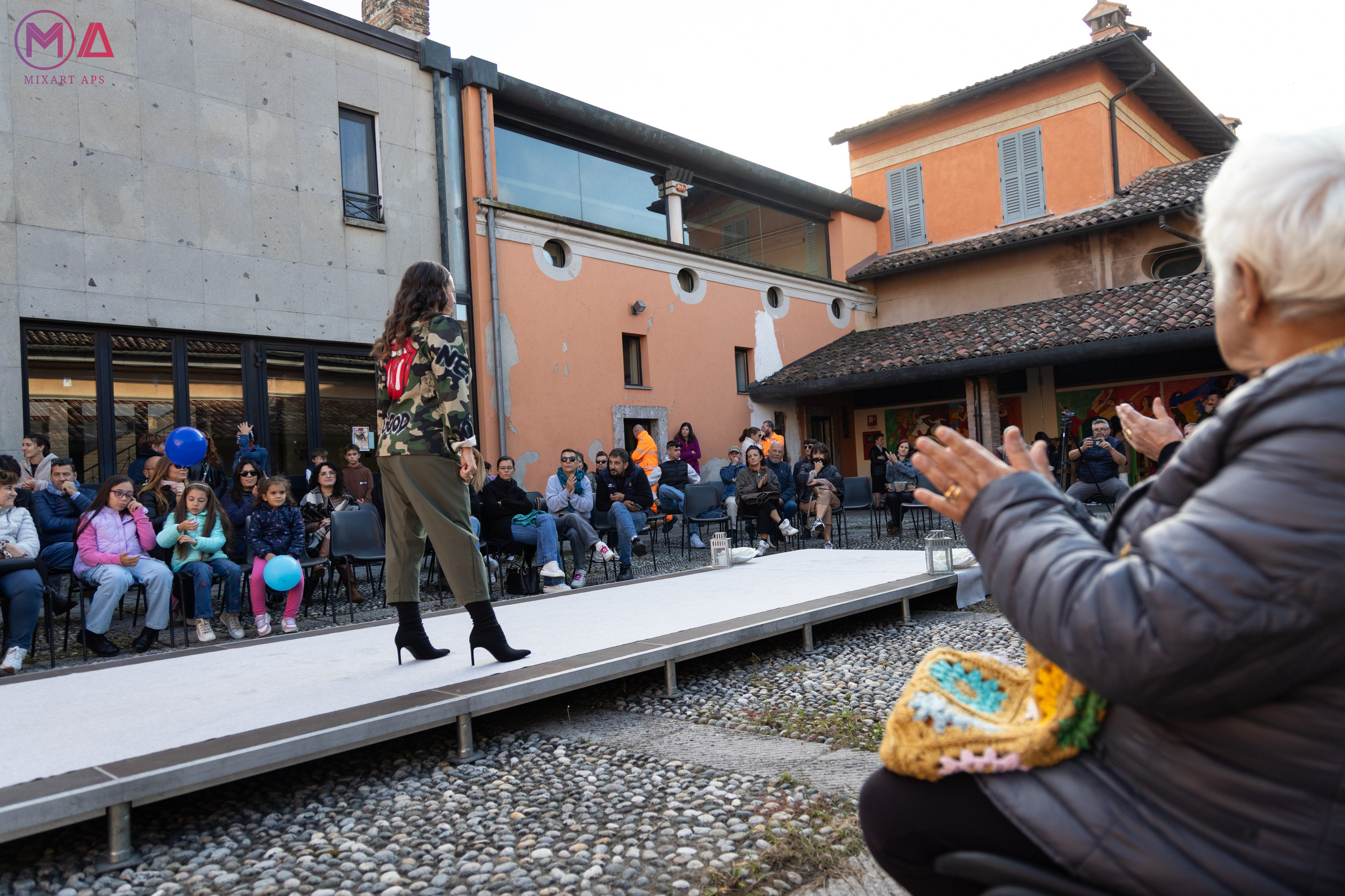 Sfilata Croce Bianca | 05/10/2025. Mixart APS