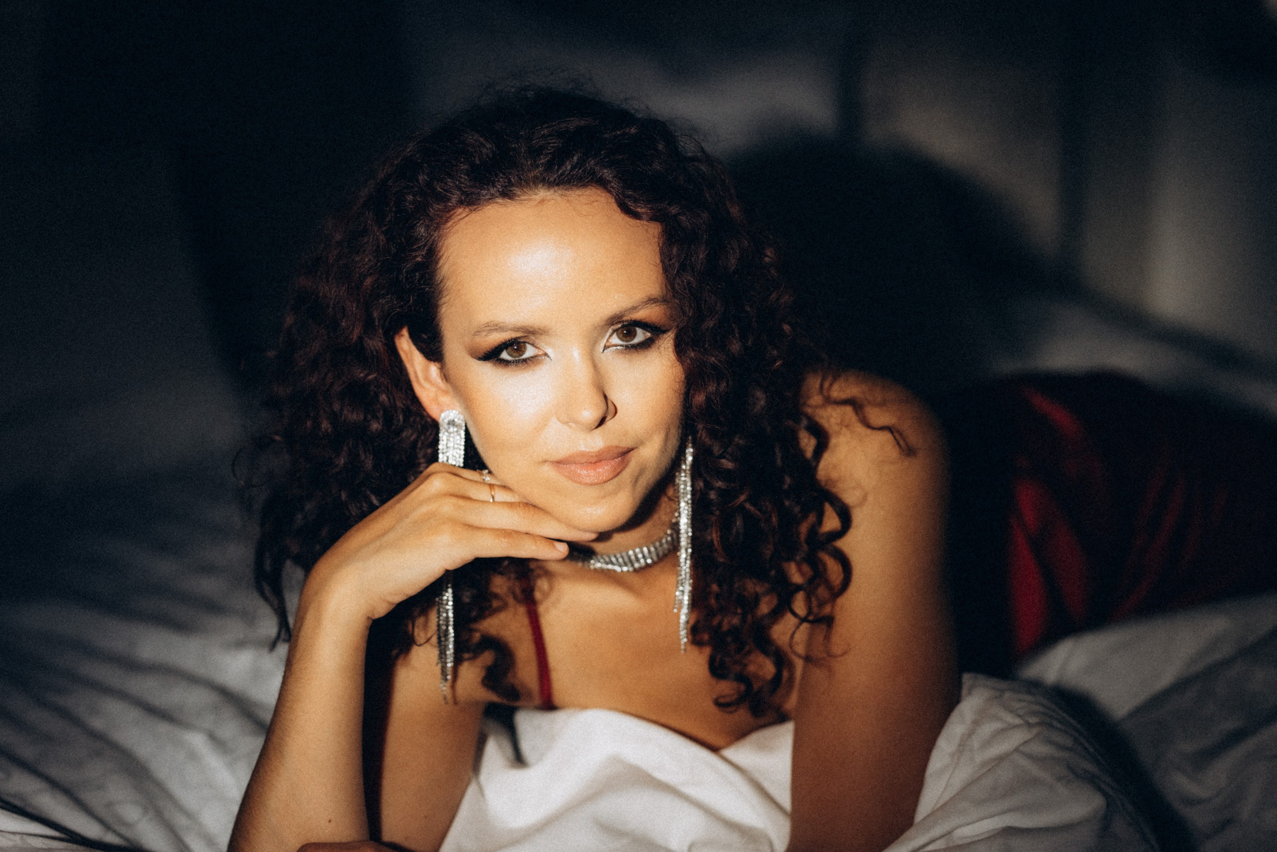 Boudoir hotellissa. Valokuvaaja Lahti, Helsinki Elena Salonen