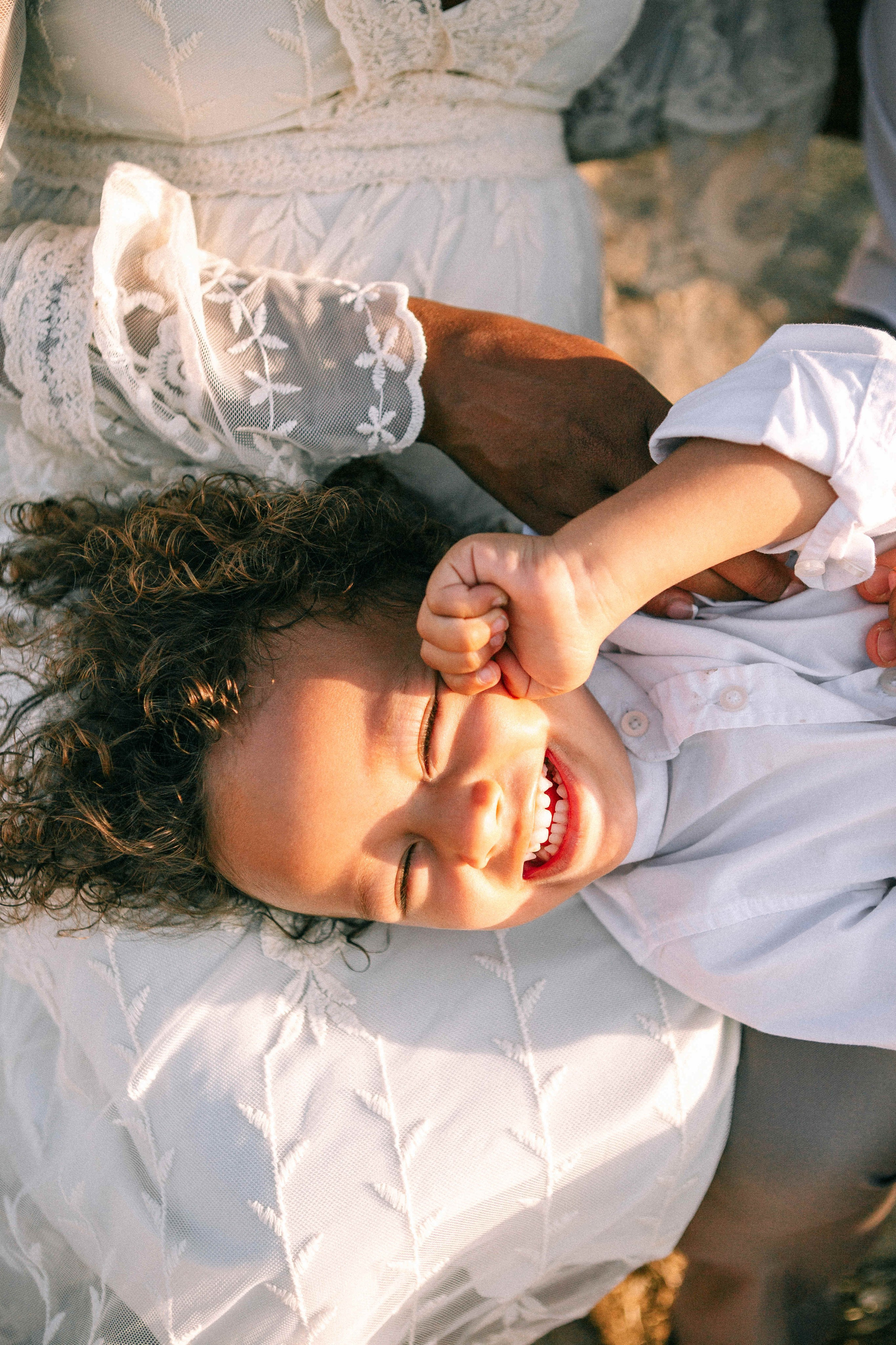 PHOTO SESSION IN THE DESERT NEAR MAALE ADUMIM. PHOTOGRAPHER IN ISRAEL
