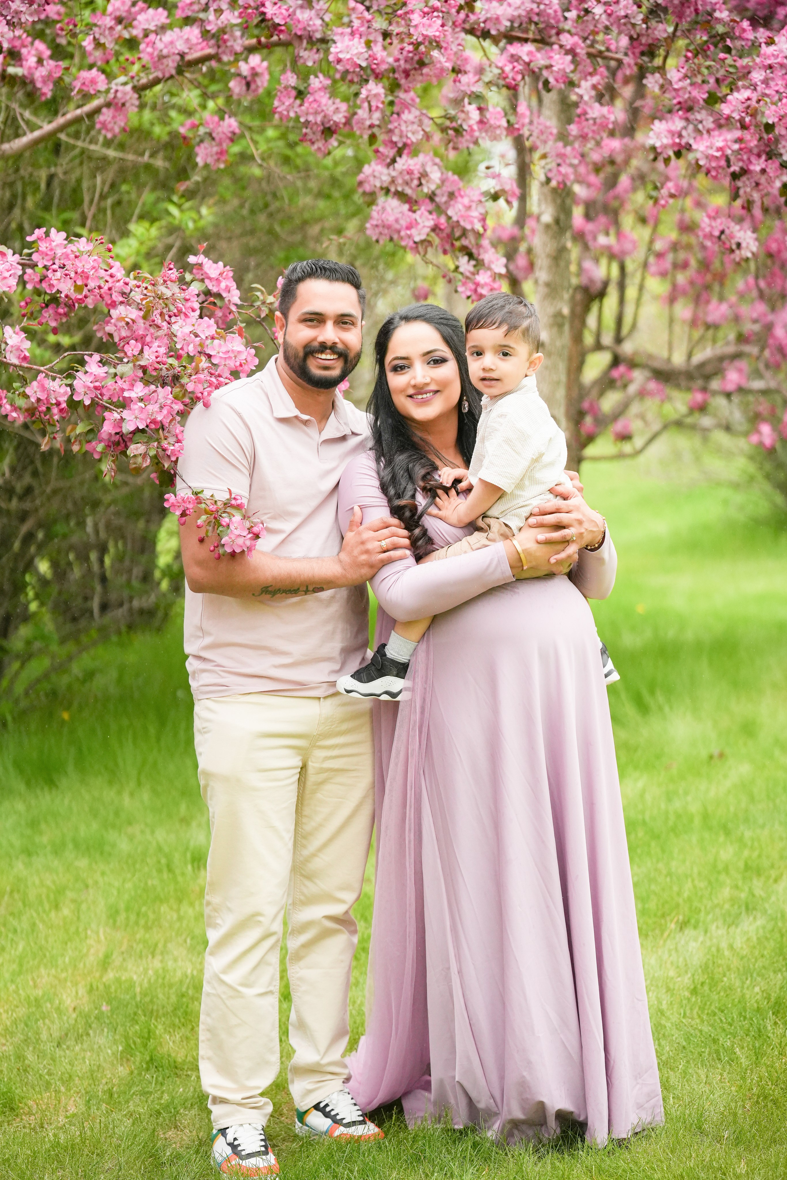 Spring Photo Day. Pashynska Photography | Calgary Wedding & Family Photographer