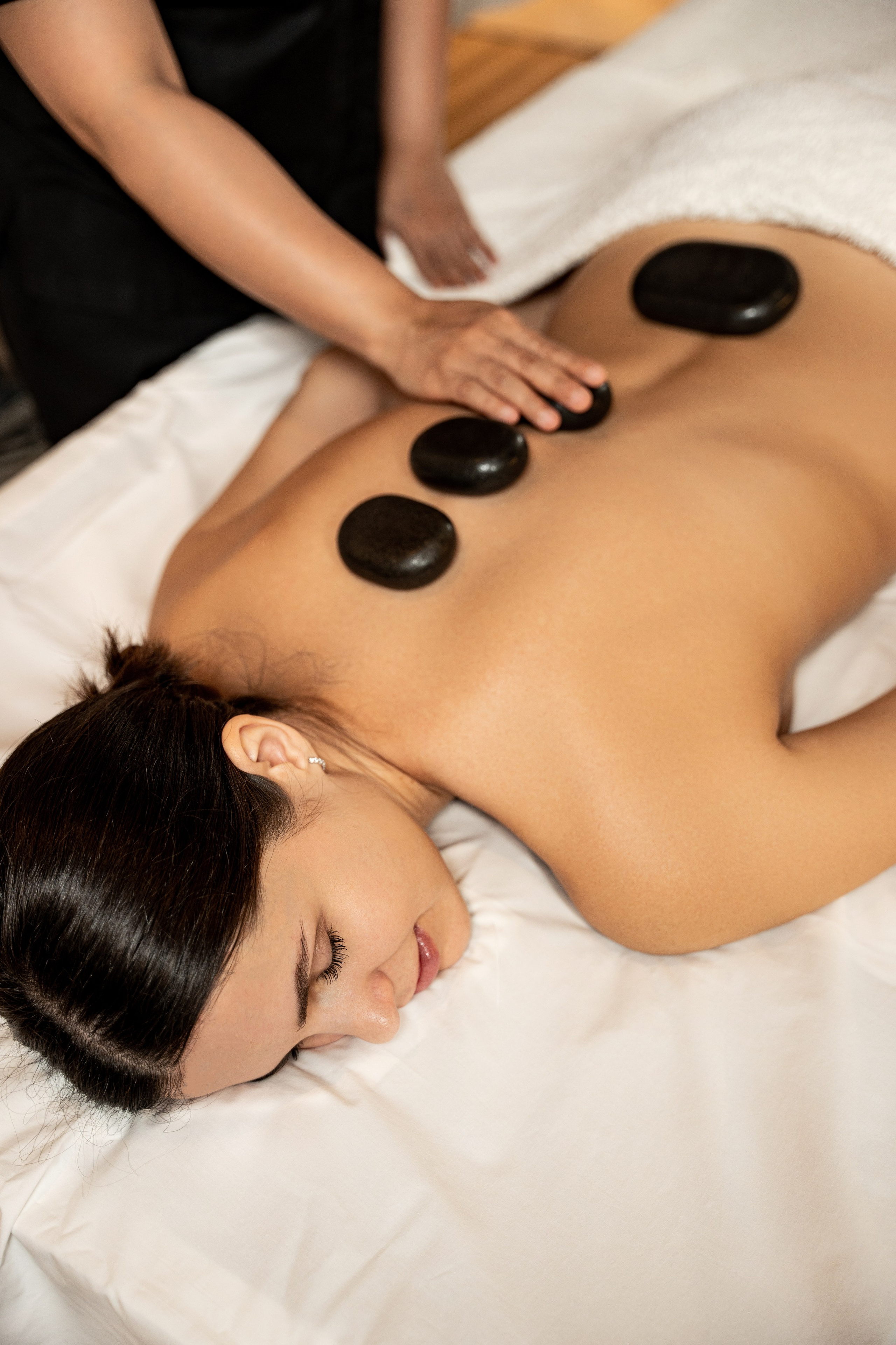 HOTEL&SPA. Photo and video production. Editing & retouching services. Training