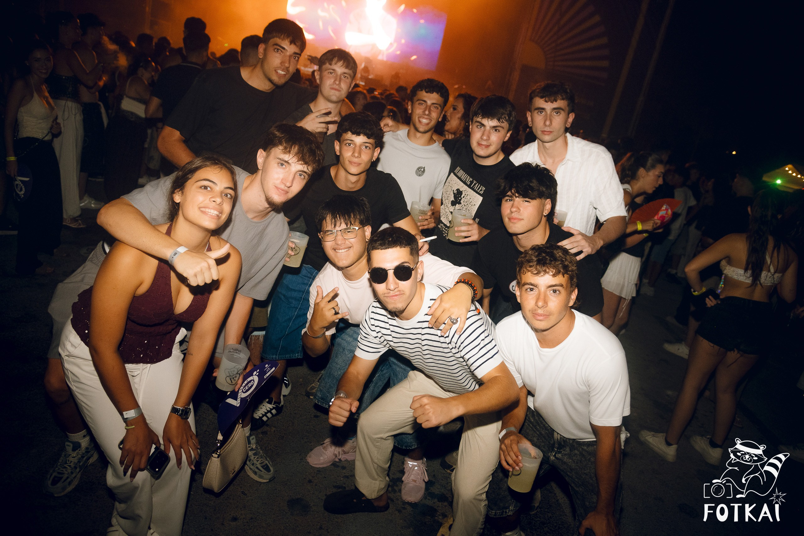 JC Reyes at Brilla Torrevieja Festival — Live Concert Photos in Torrevieja, Spain, 2026 | FOTKAI
