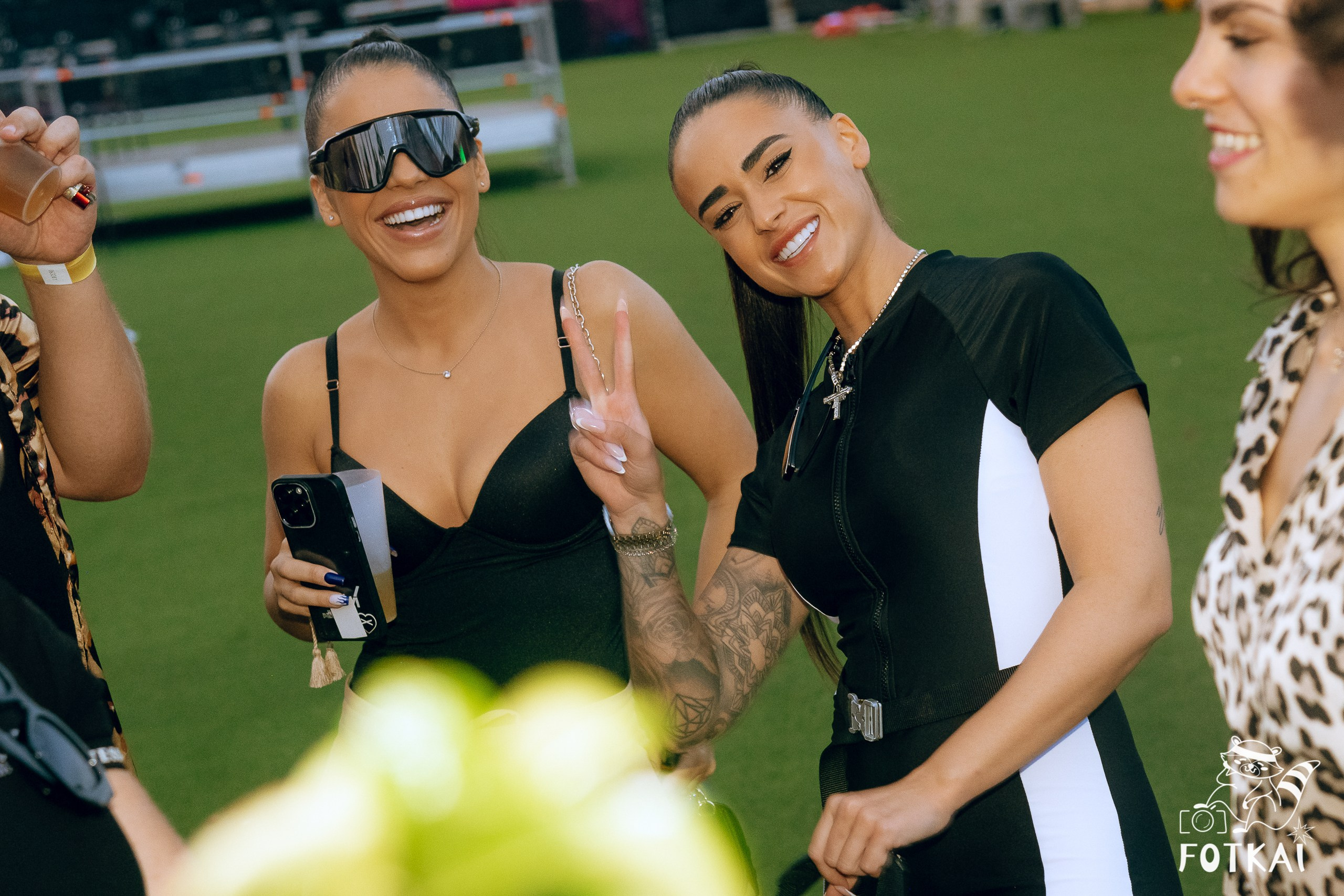 Cariña: La Fiesta 2025 Alicante — fotos del festival LGTBI y drag shows | FOTKAI