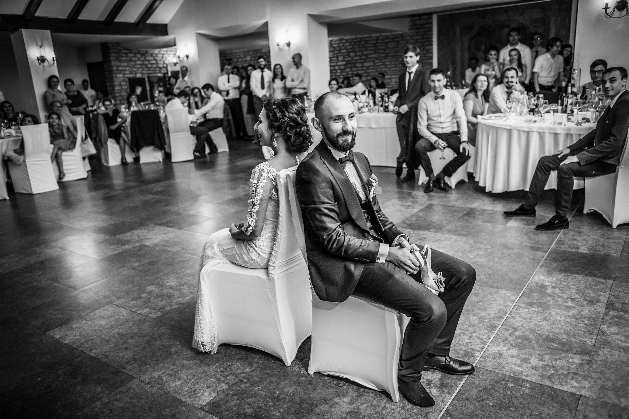 Otilia si Dragos by fotograf nunta Iasi — Eduard Schiopu