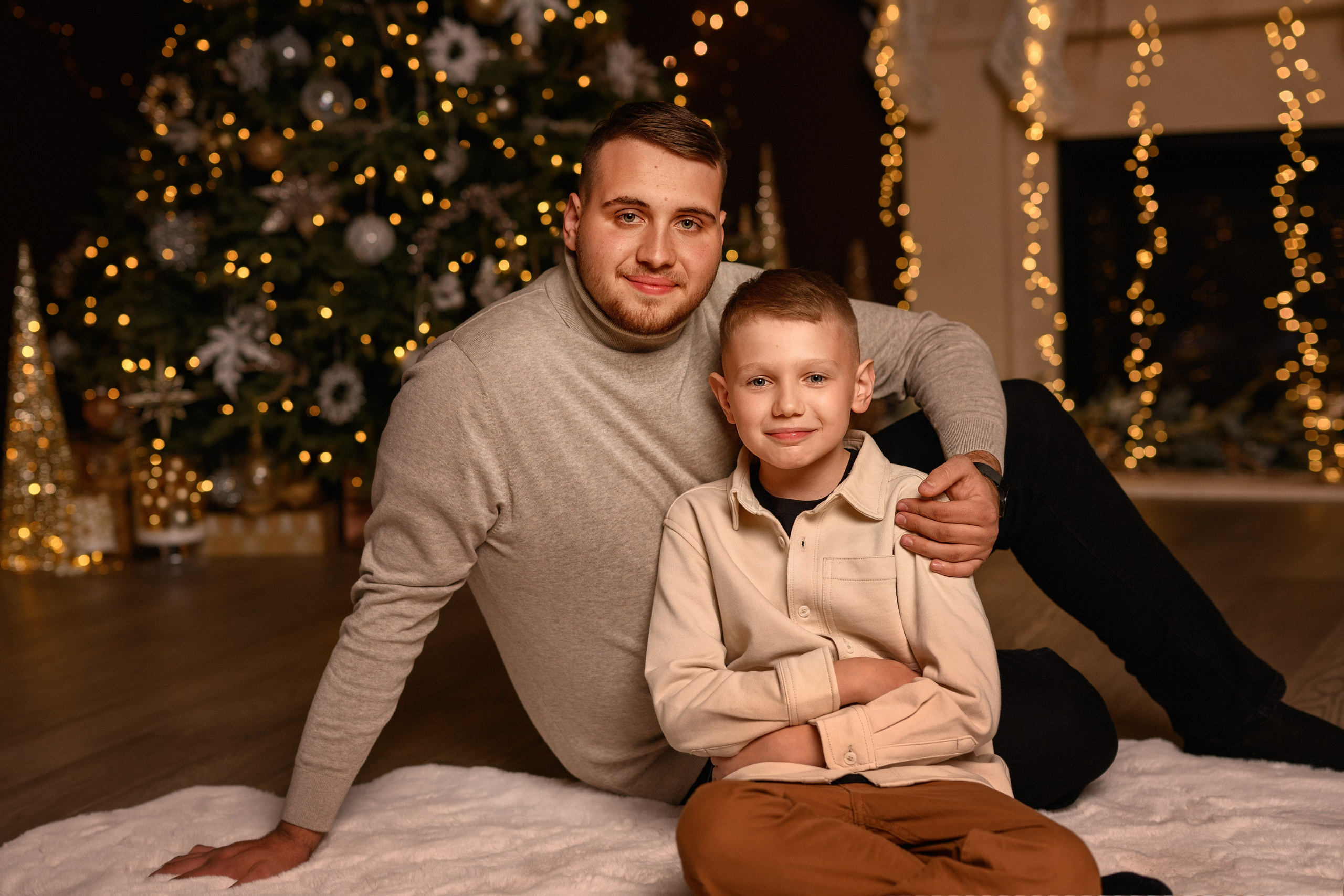 Family, Wolf. Wedding & family photography in Seattle area. Helen Michelle photographer