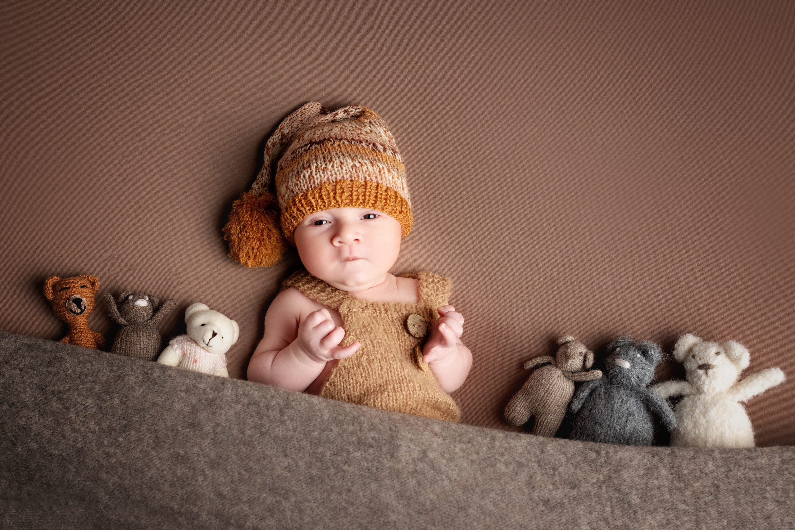 Hamza. Neugeborenenfotografin und Retoucher in Augsburg Nastassia Schneider