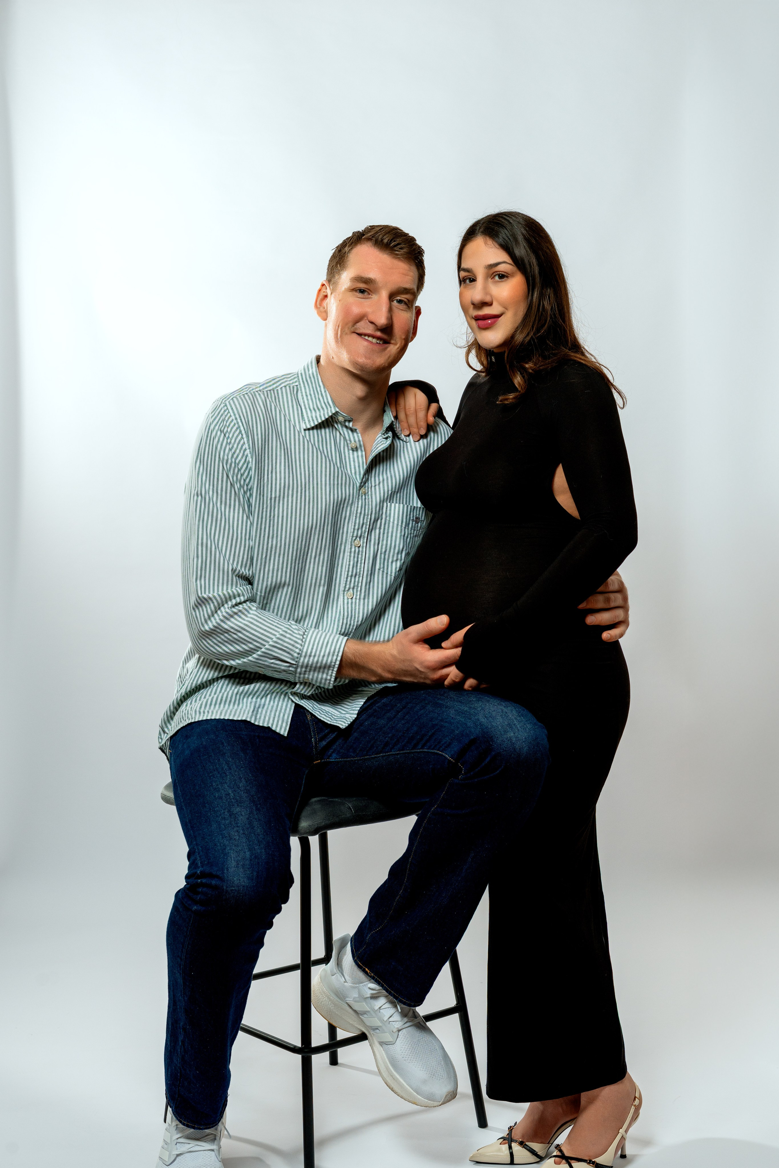 Suzane& Mattias. Petit trésor photos de famille, grossesse et nouveau-né à Roanne