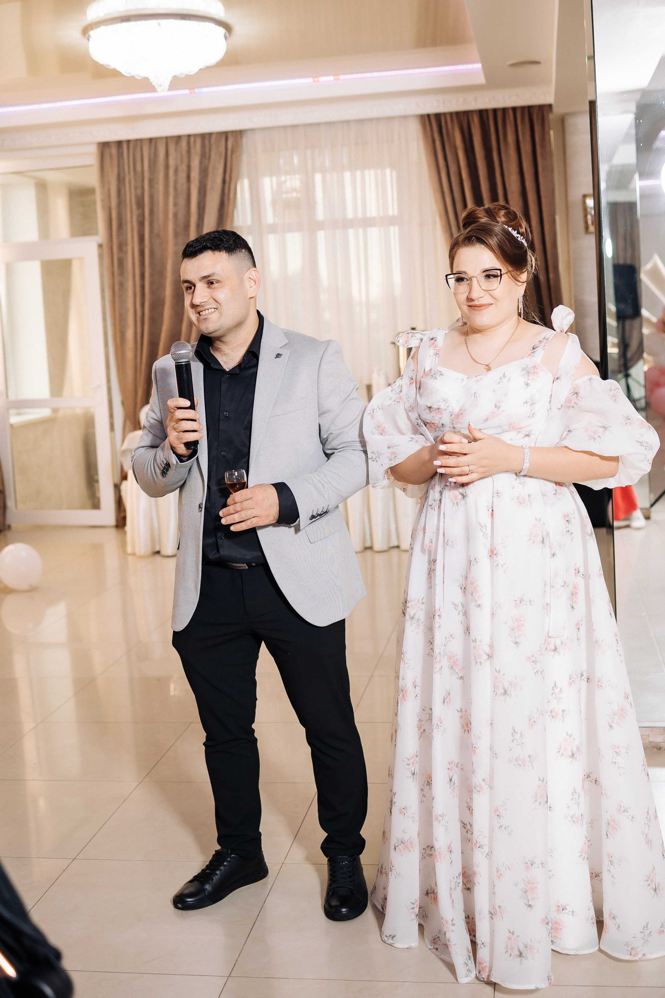 Marius & Amelia. Fotograful evenimentului tău