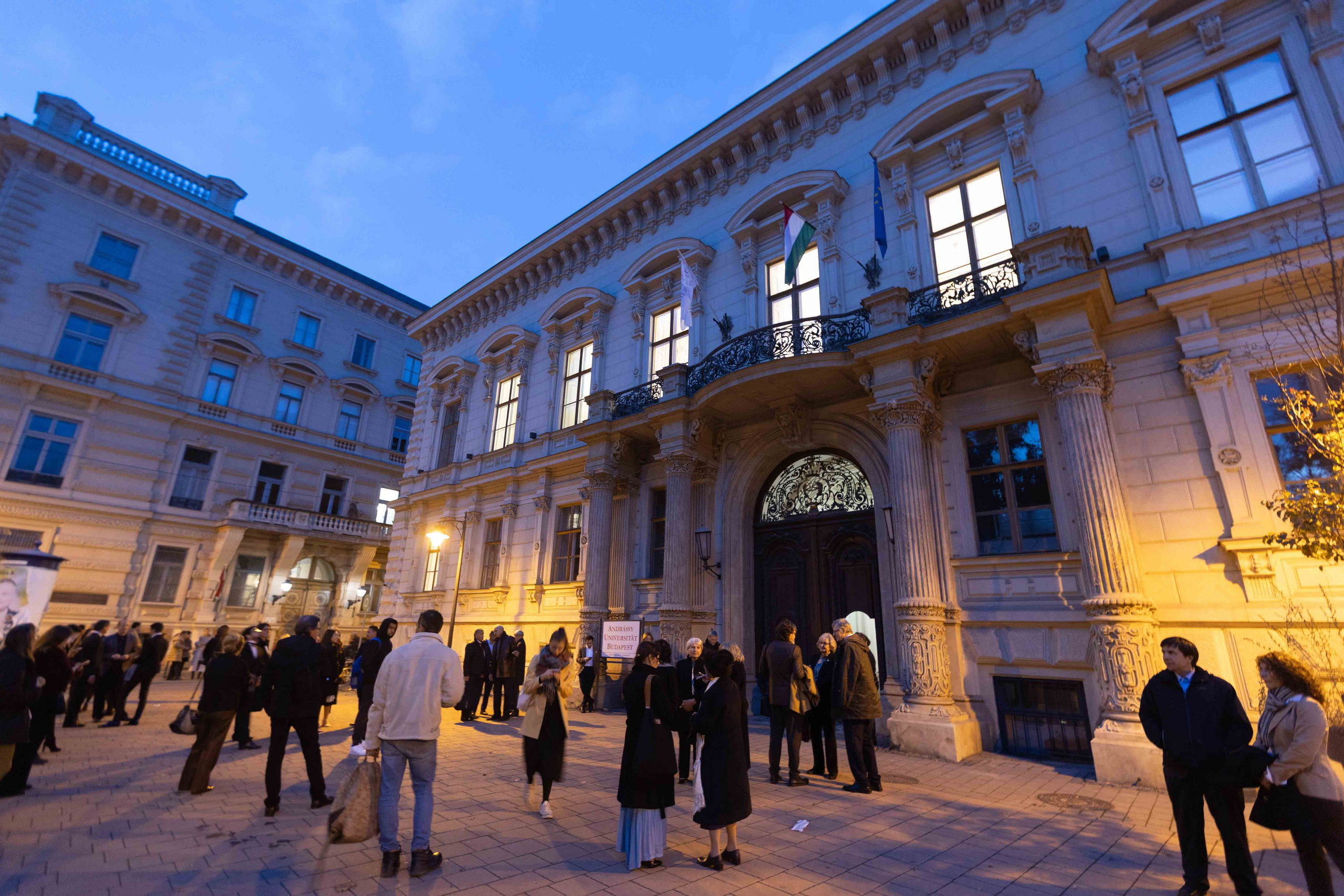 ANDRÁSSY UNIVERSITÄT (BUDAPEST). Wedding&Event photographer Ismail Rzayev in Baku