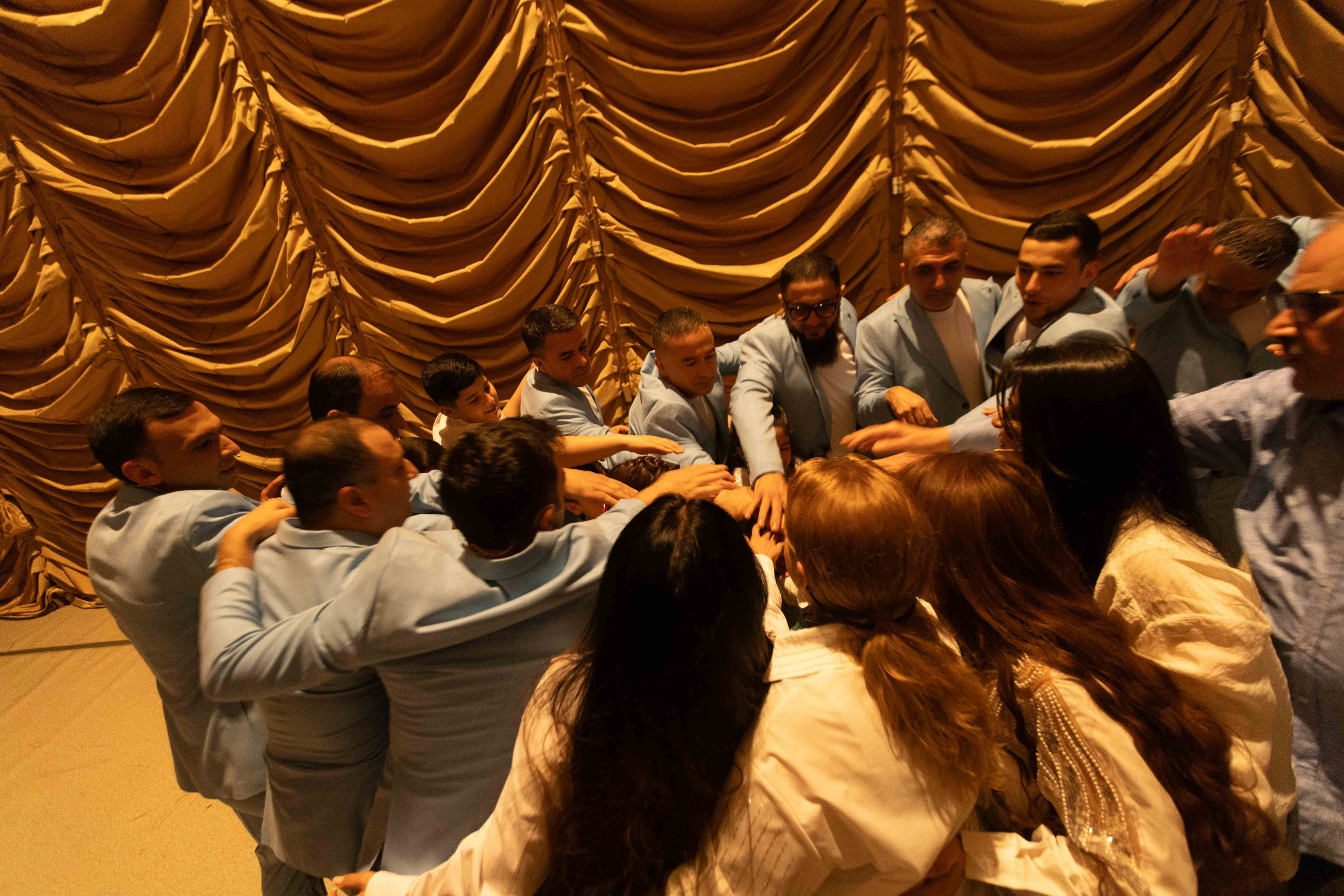 PLANET PARNI IZ BAKU. Wedding&Event photographer Ismail Rzayev in Baku