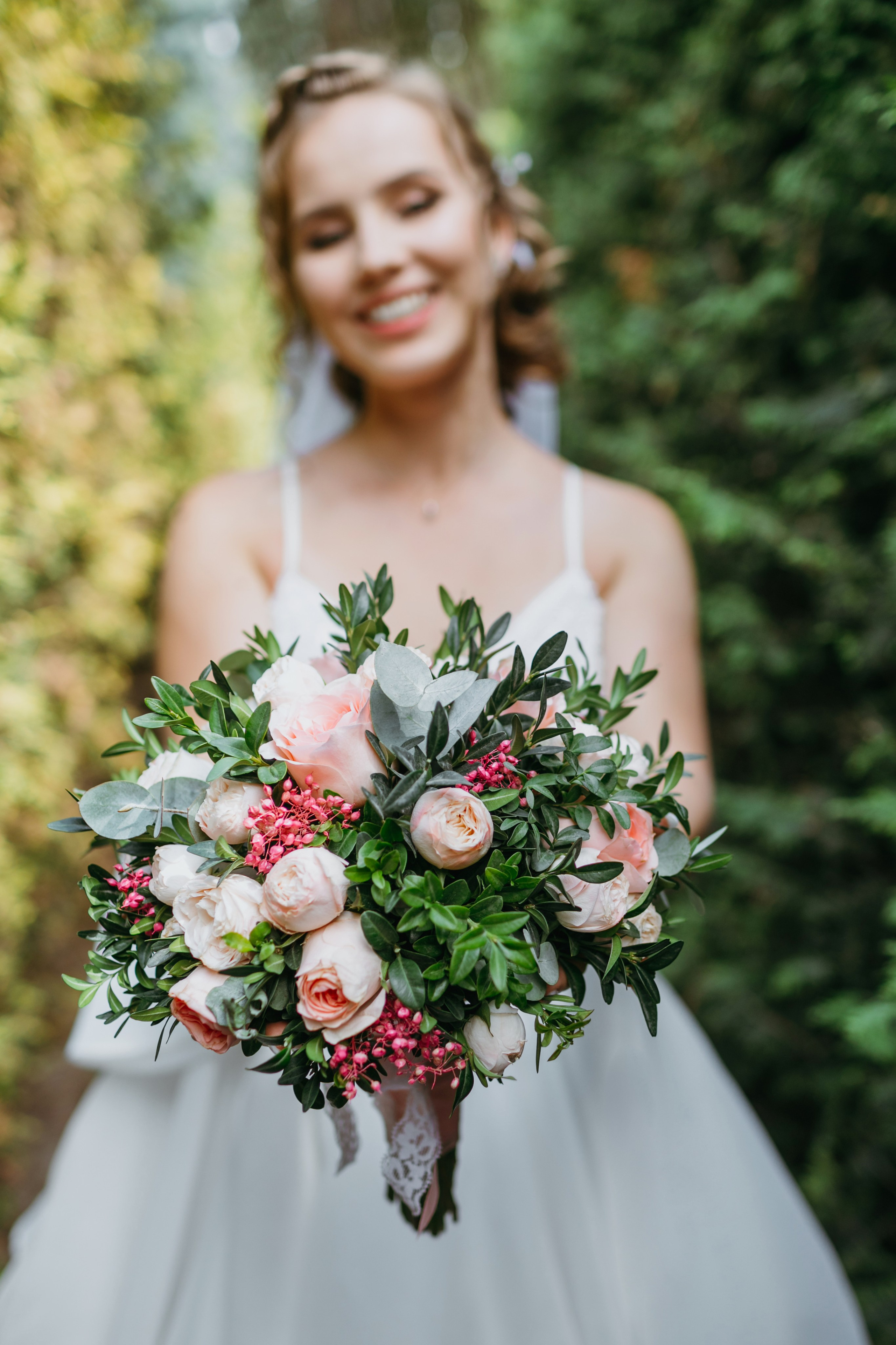Свадебная фотоссесия для молодоженов в Бишкеке. Фотограф в Бишкеке Оксана Шувалова