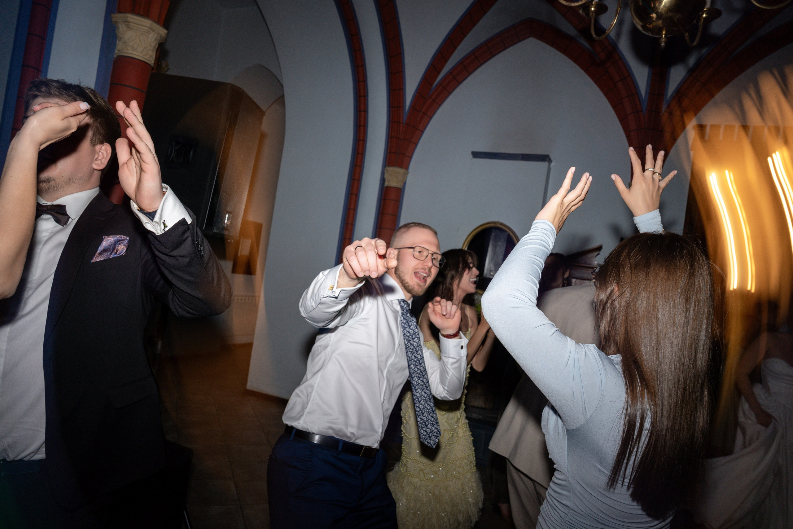 E&N: Zamek w Rzucewie. SL Wedding Photo — Editorial, Elegant & Timeless Wedding Photography in Poland and Across Europe