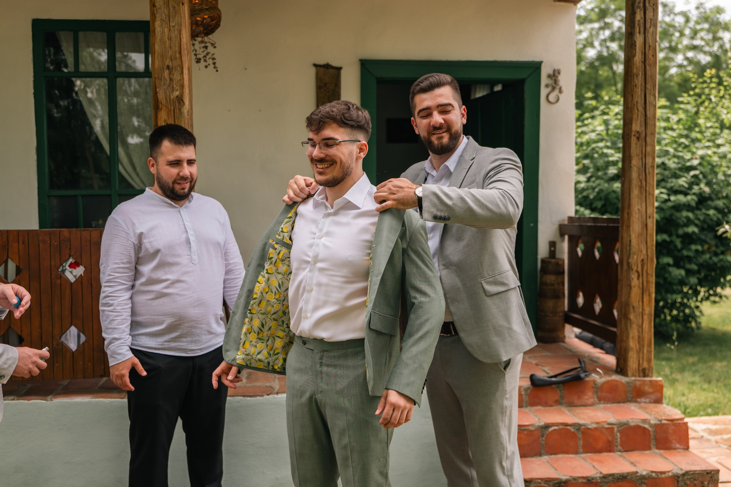 3. Wedding photographer Ionut-Daniel Tataru