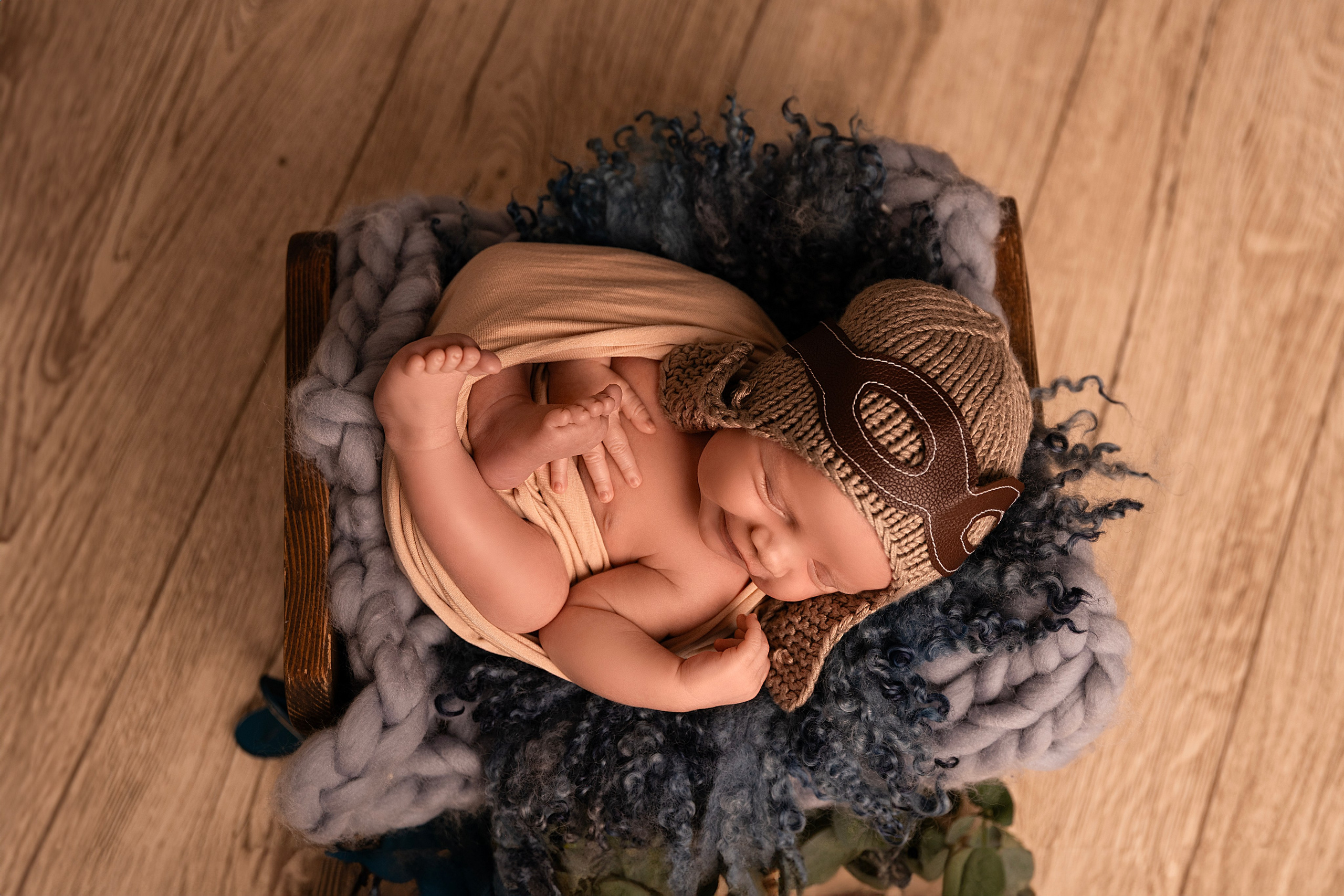 Sesja newborn. VideofotKA.pl