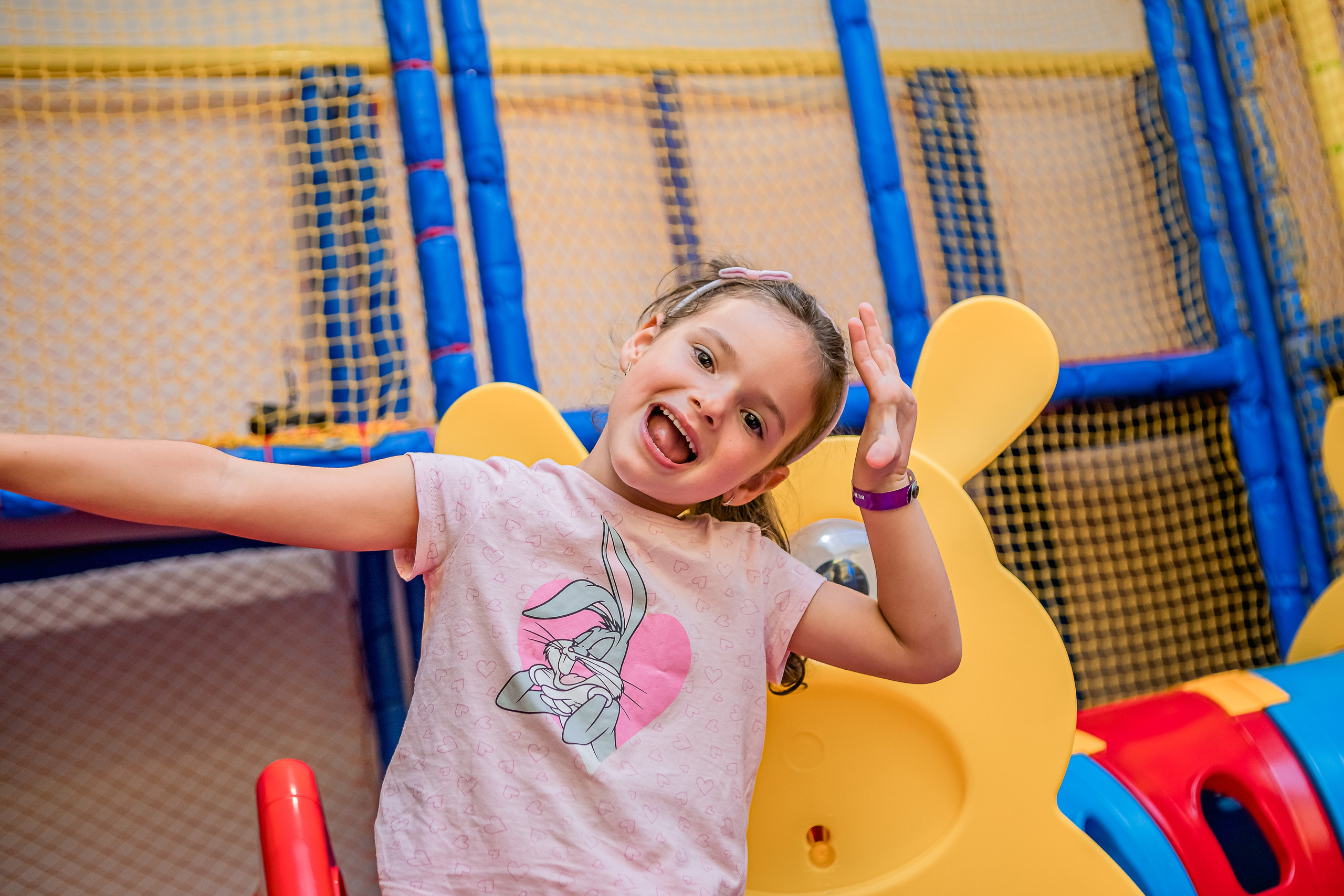 Чрстит Първи Рожден Ден. Фотограф Ирина Йотова