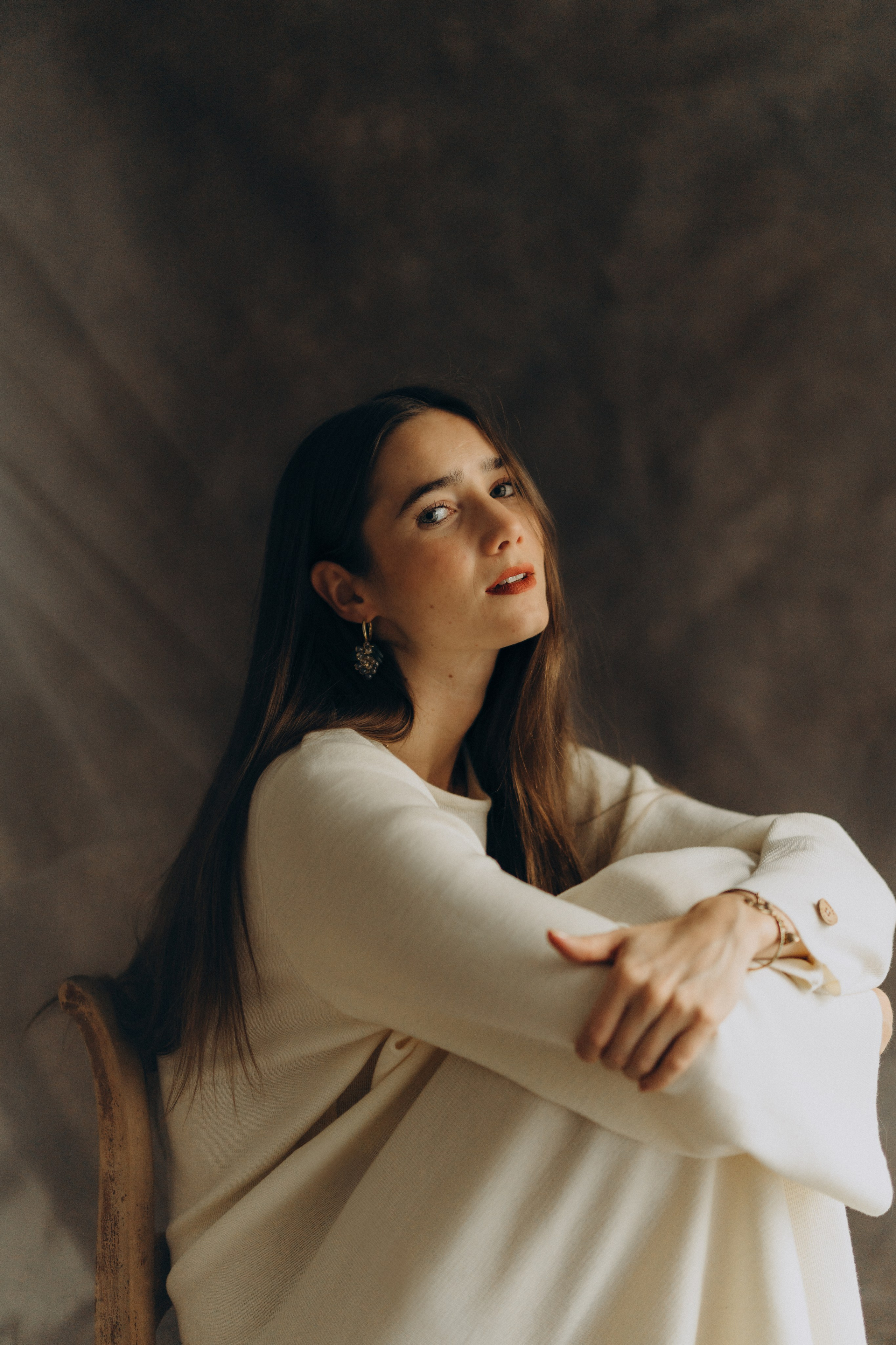 Linnea Leino, actres. Wedding and potrait photographer in Helsinki Vickan O