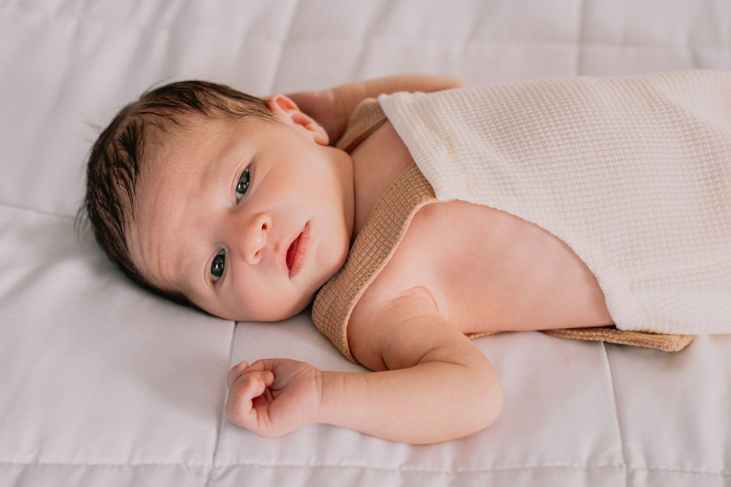 Newborn & Dad Photography – Capturing Precious Father-Baby Bonding. Alisa Tant — Family and newborn photographer Bucks County, Montgomery county, Philadelphia, NJ