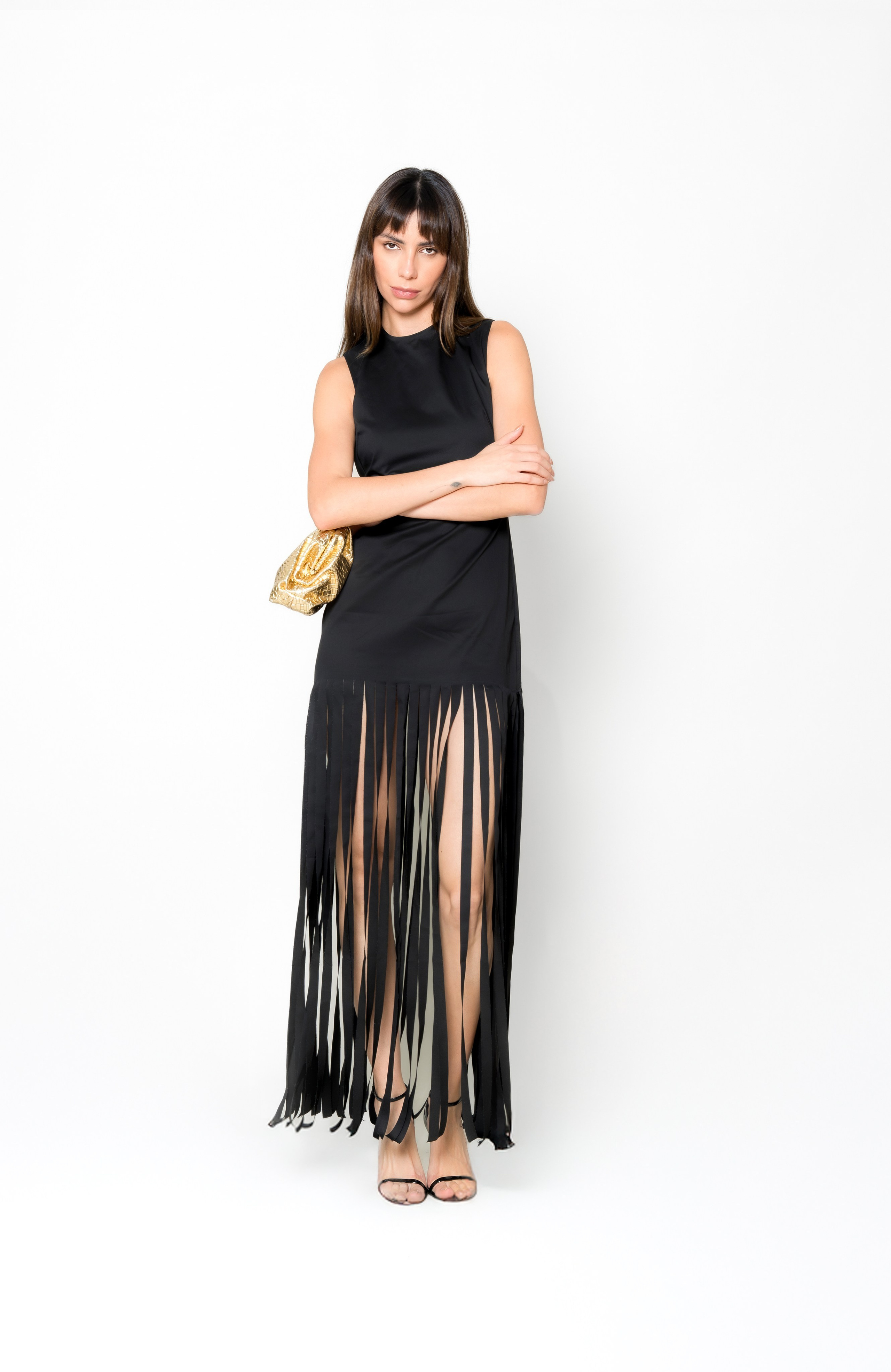 E-COMMERCE FASHION. “Thoughtfully built. Beautifully aligned.”