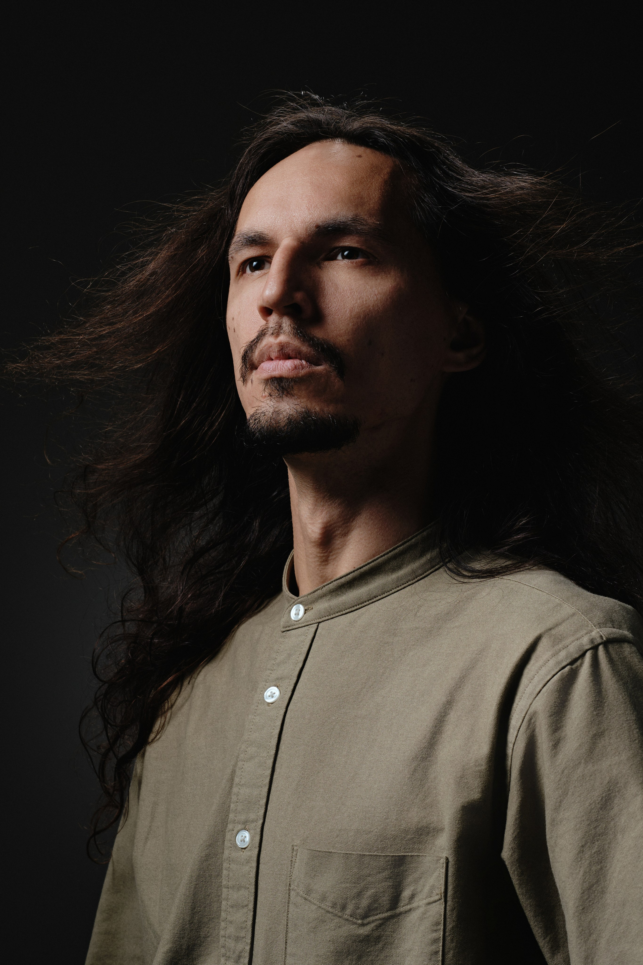 Оператор без диплома, но с опытом 800+ съемочных дней: история Олега Хорошавина