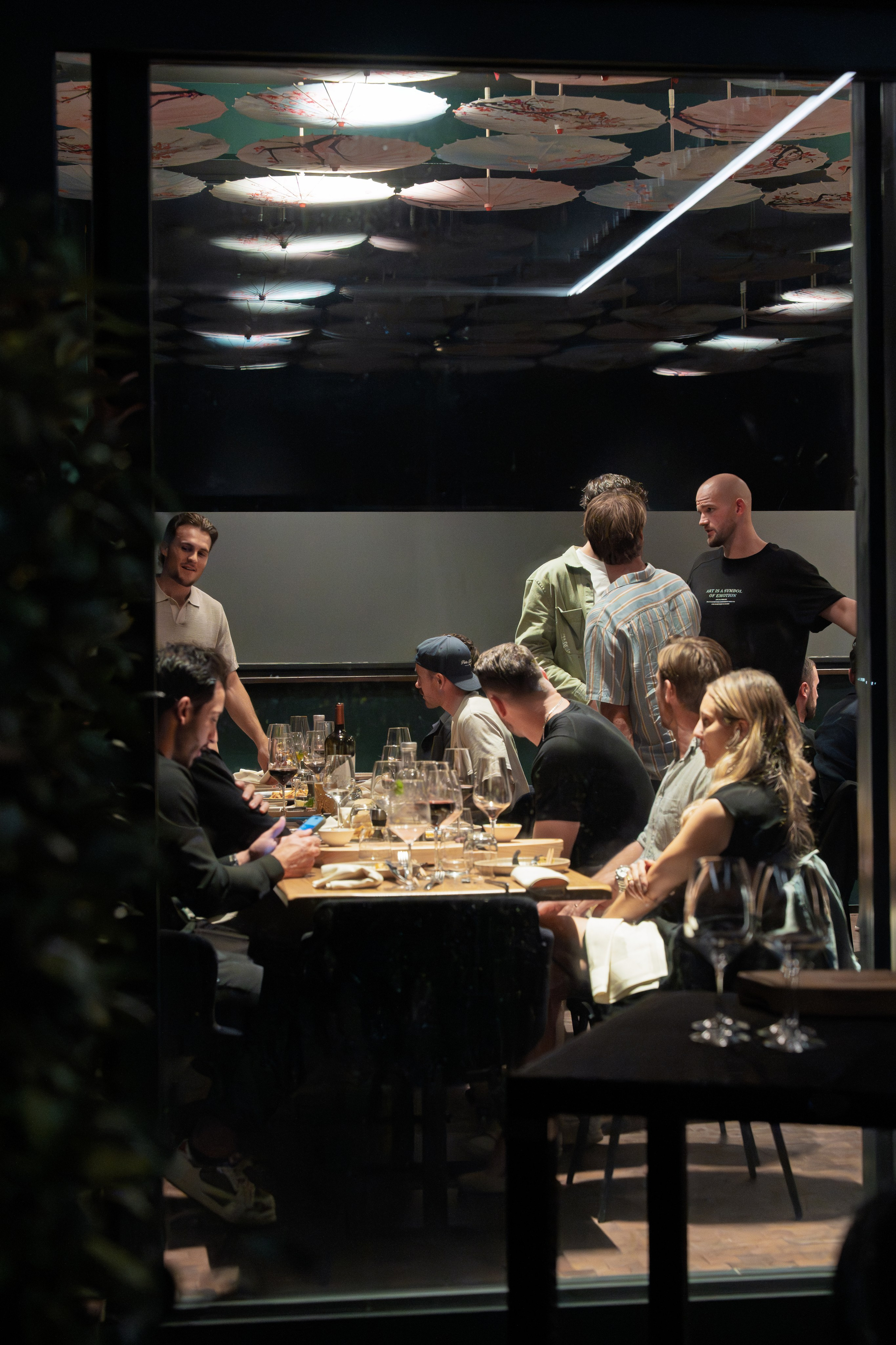 Ouverture du restaurant-club « Instinct  Amazonia » Sion. Photographe Suisse Tatiana Lyzhina