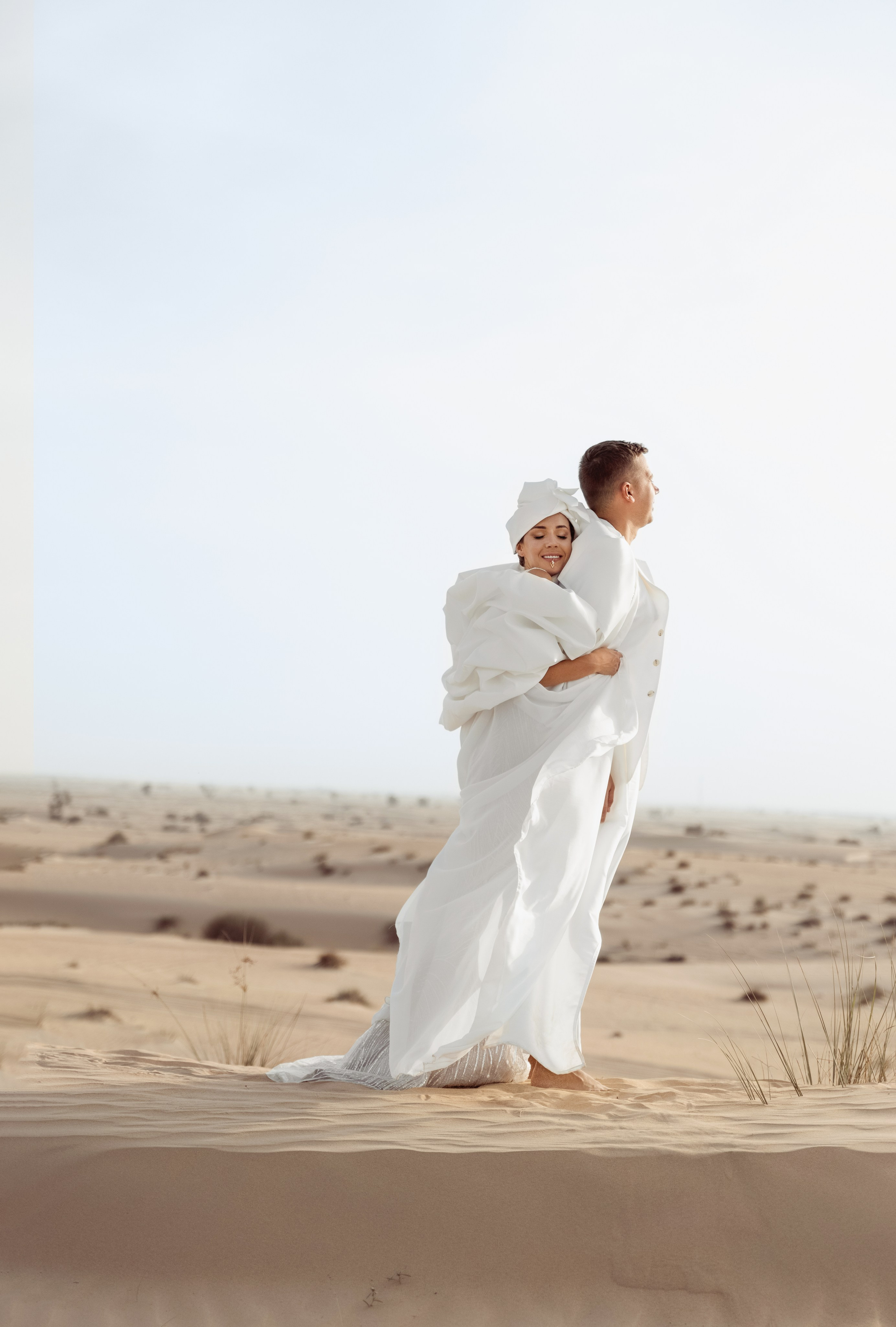 The bride is holding a groom. Dubai, United Arab Emirates