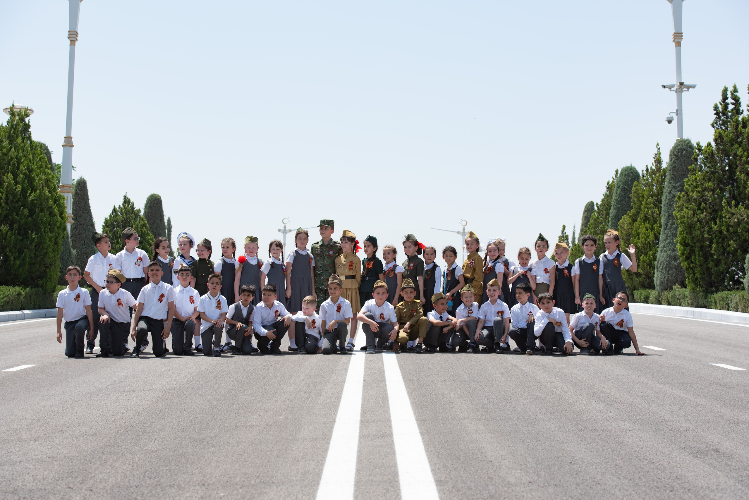 Вечный огонь 2"А» класс. Ваш фотограф в Ашхабаде Гамлет Осипов