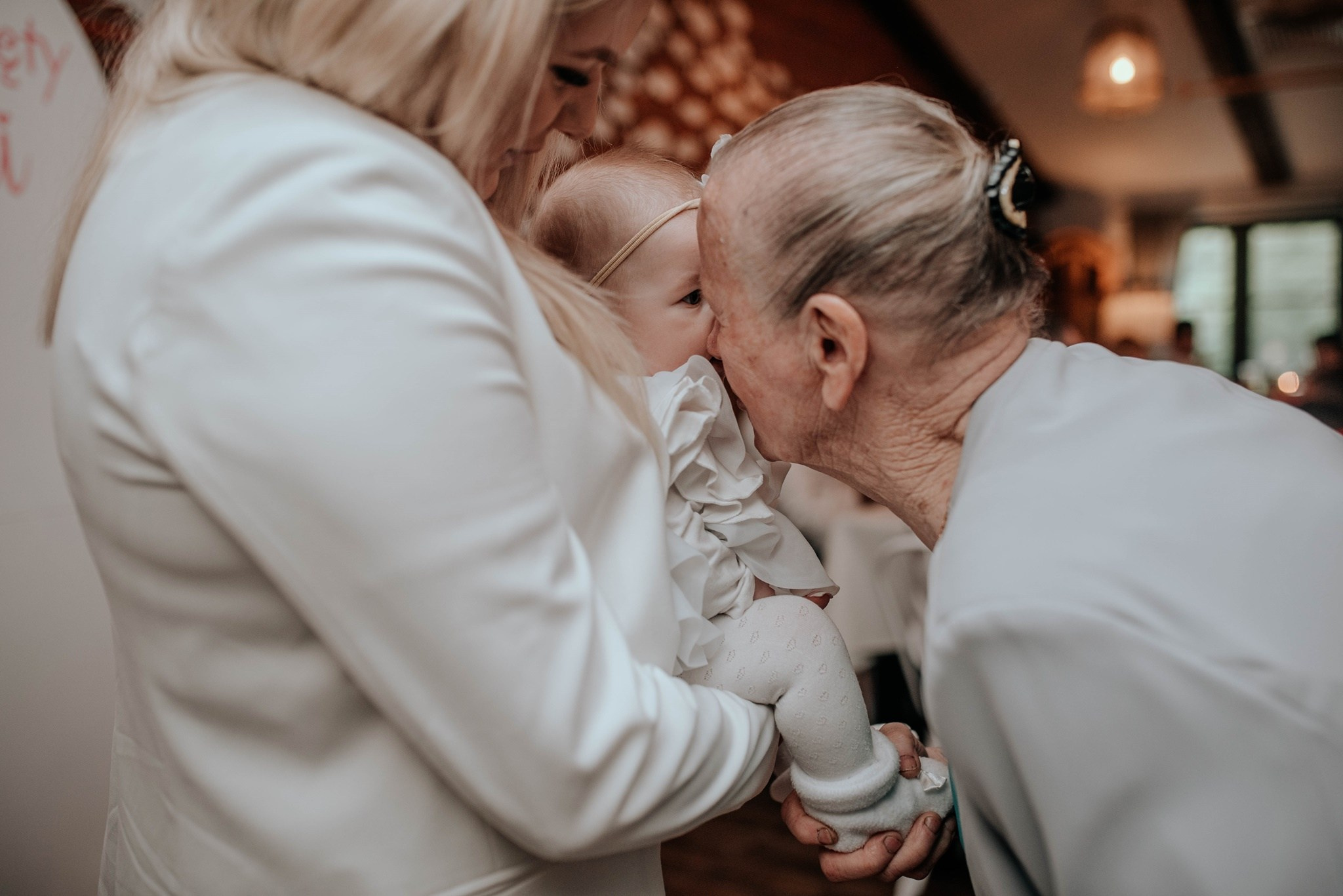 Chrzest Święty Kornelii. Dominika Strachacka Fotografia | Fotograf ślubny i rodzinny Opole Lubelskie Lublin