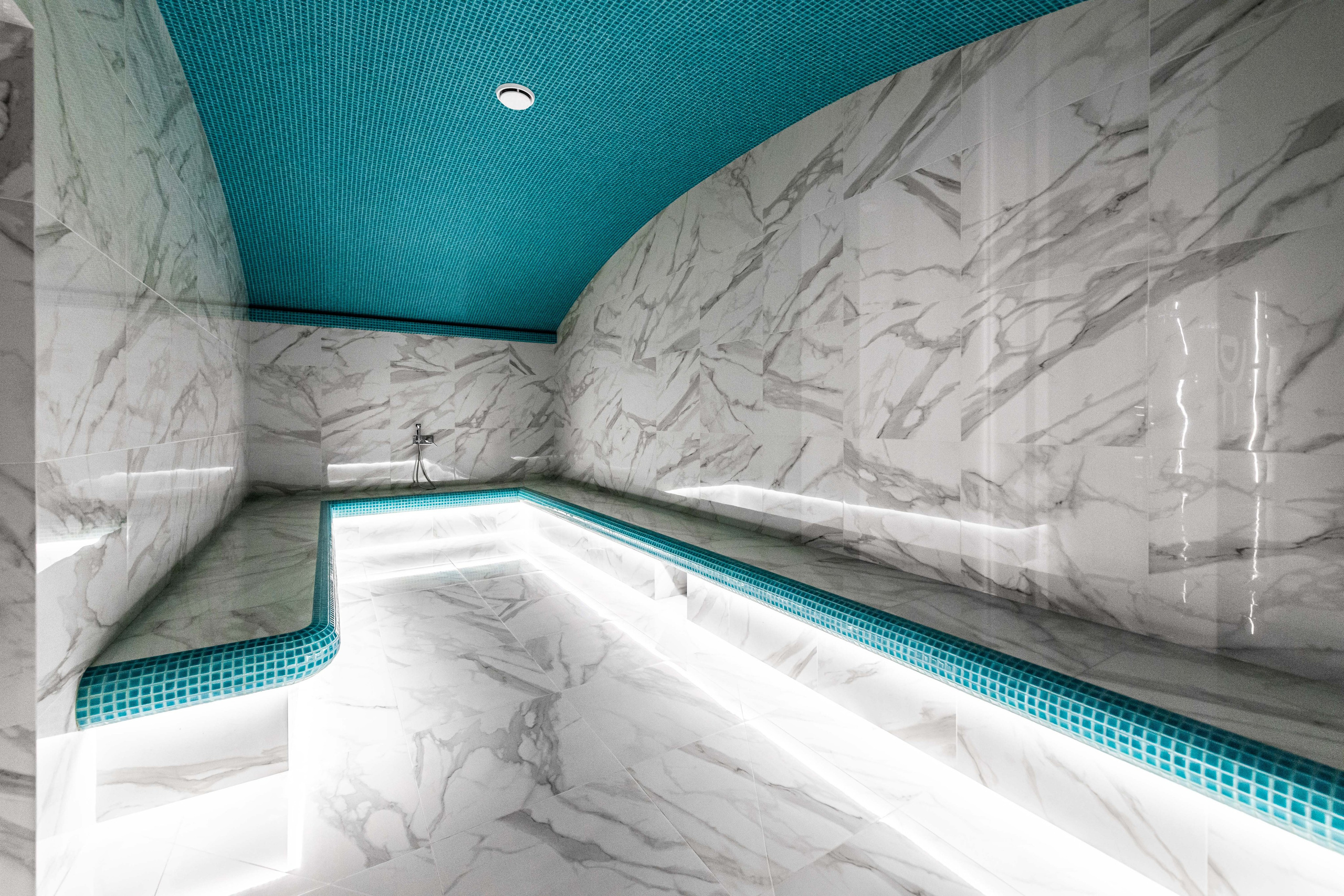 DDX Fitness в ТЦ Место встречи Янтарь. ФОТОГРАФ МЕКСИКА КИНТАНА-РОО