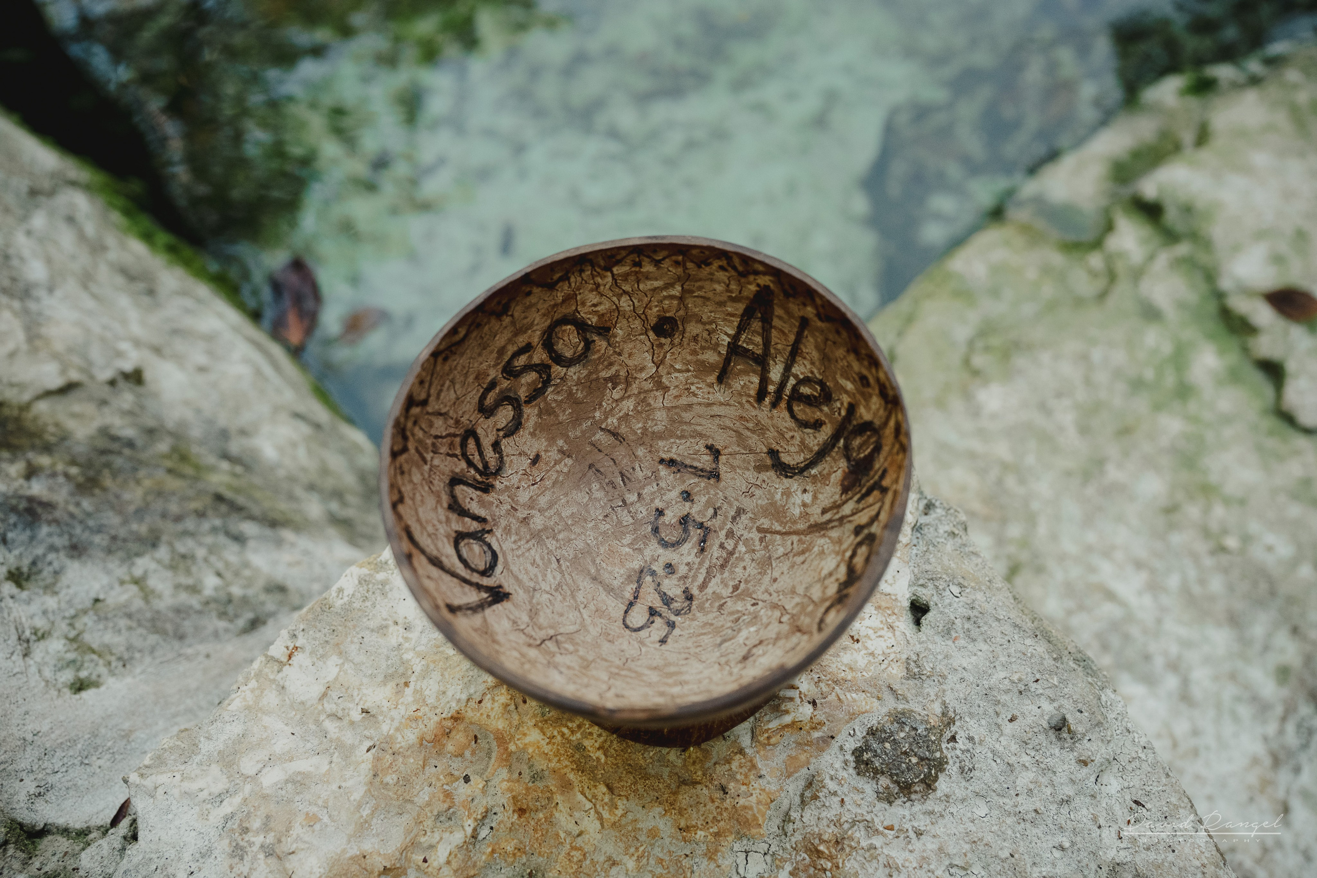 Vanessa and Alejandro´s Mayan Wedding at Kantunchi Park. Destination wedding photographer based in Cancun and Riviera Maya with service worldwide