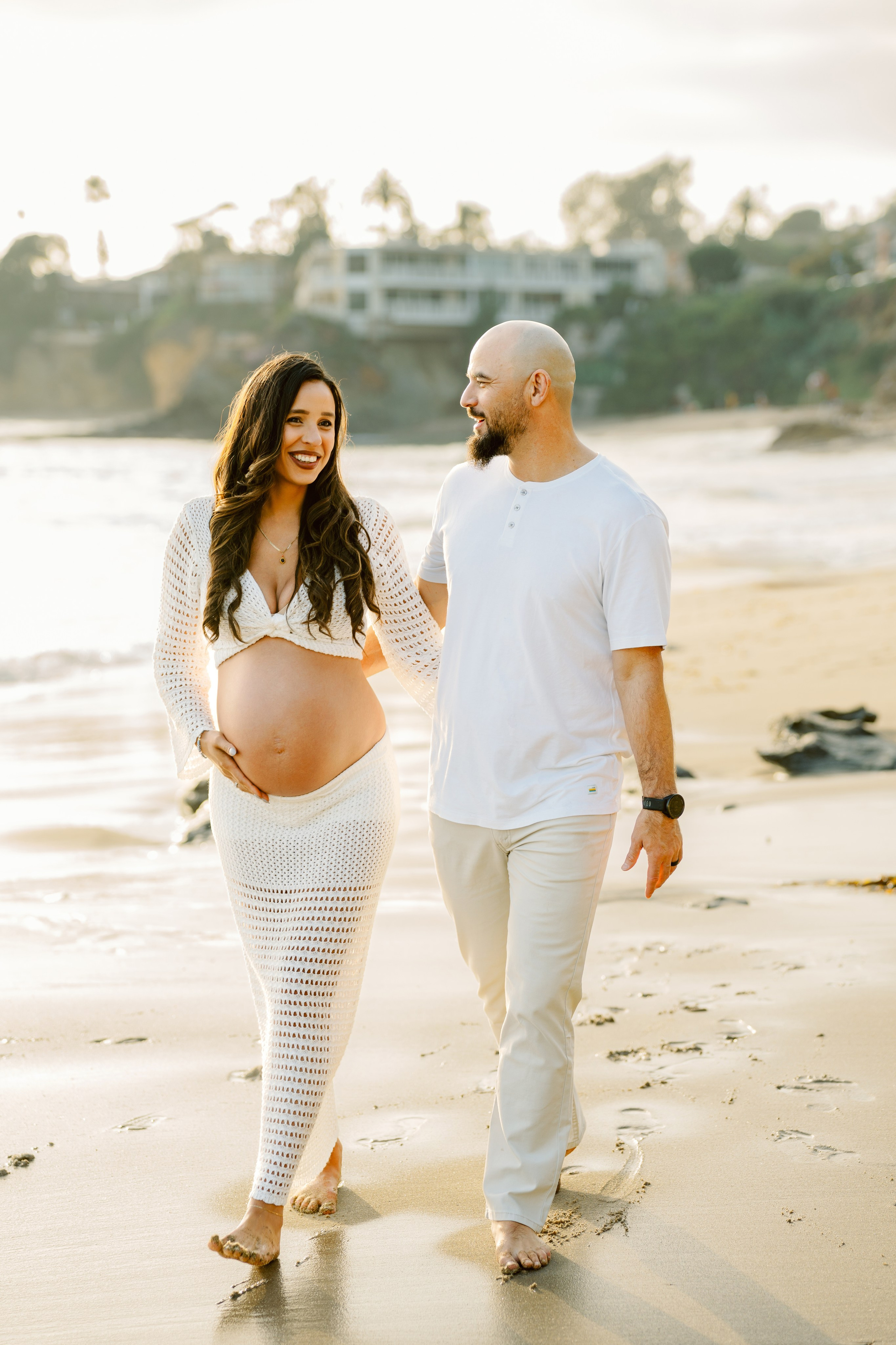 Maternity Photoshoot at Laguna Beach. Wedding Photography & Videography Team in California, Los Angeles, San Francisco, San Diego and Travel