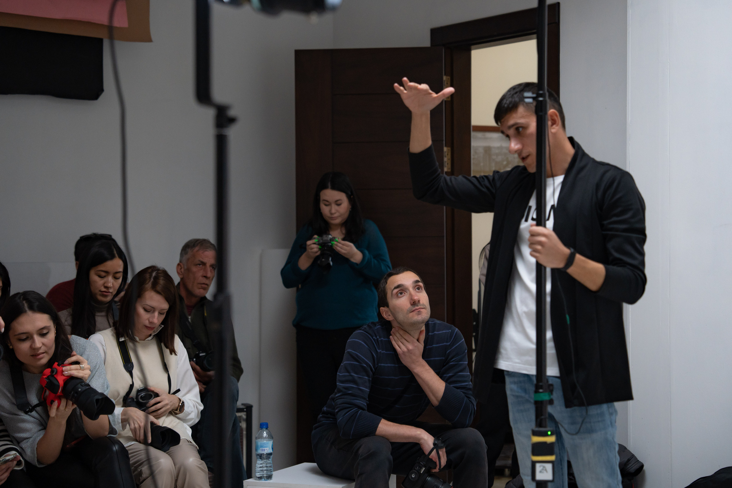 Жёсткий свет. Студия. Фотограф Григорий Кравец