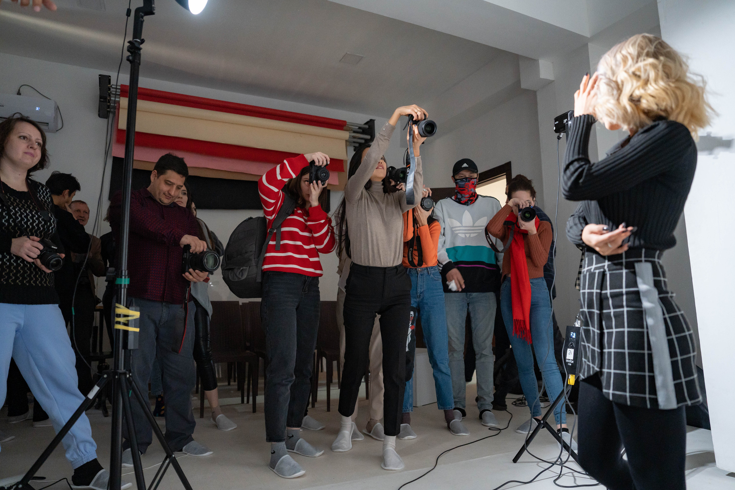 Жёсткий свет. Студия. Фотограф Григорий Кравец