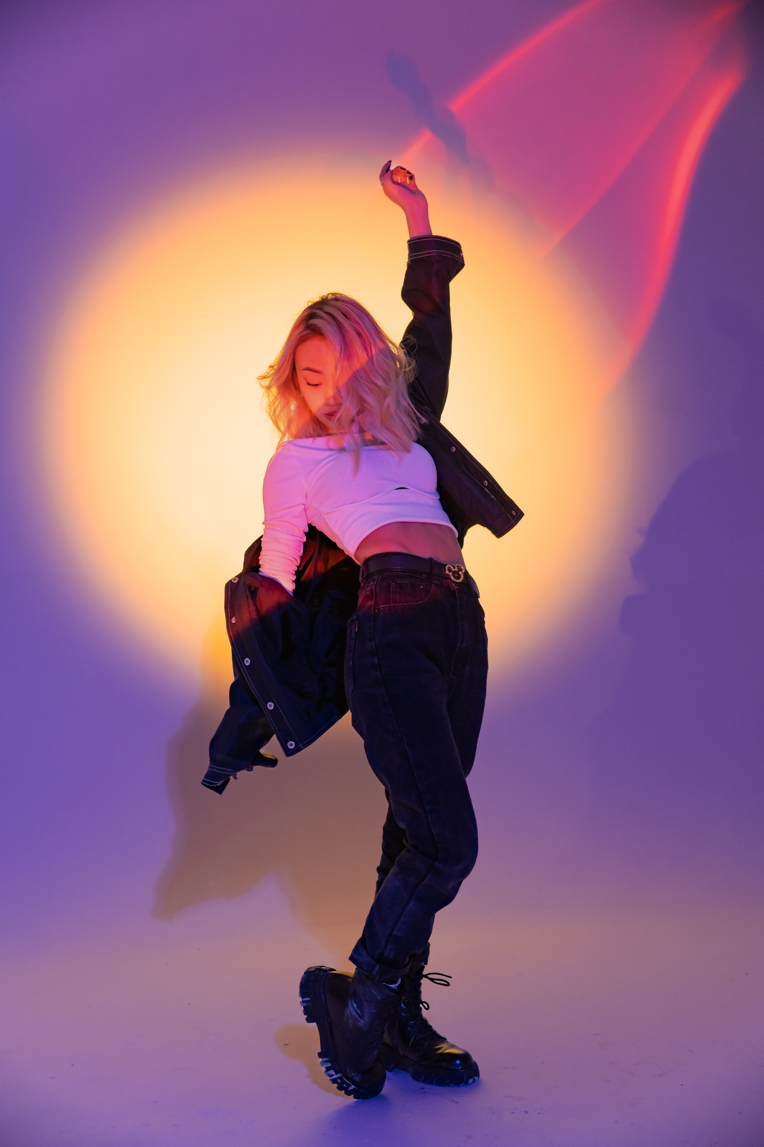 Жёсткий свет. Студия. Фотограф Григорий Кравец