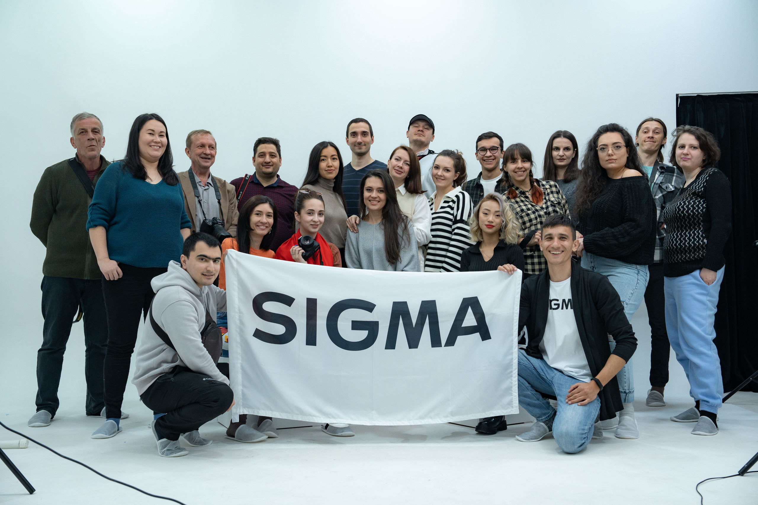 Жёсткий свет. Студия. Фотограф Григорий Кравец