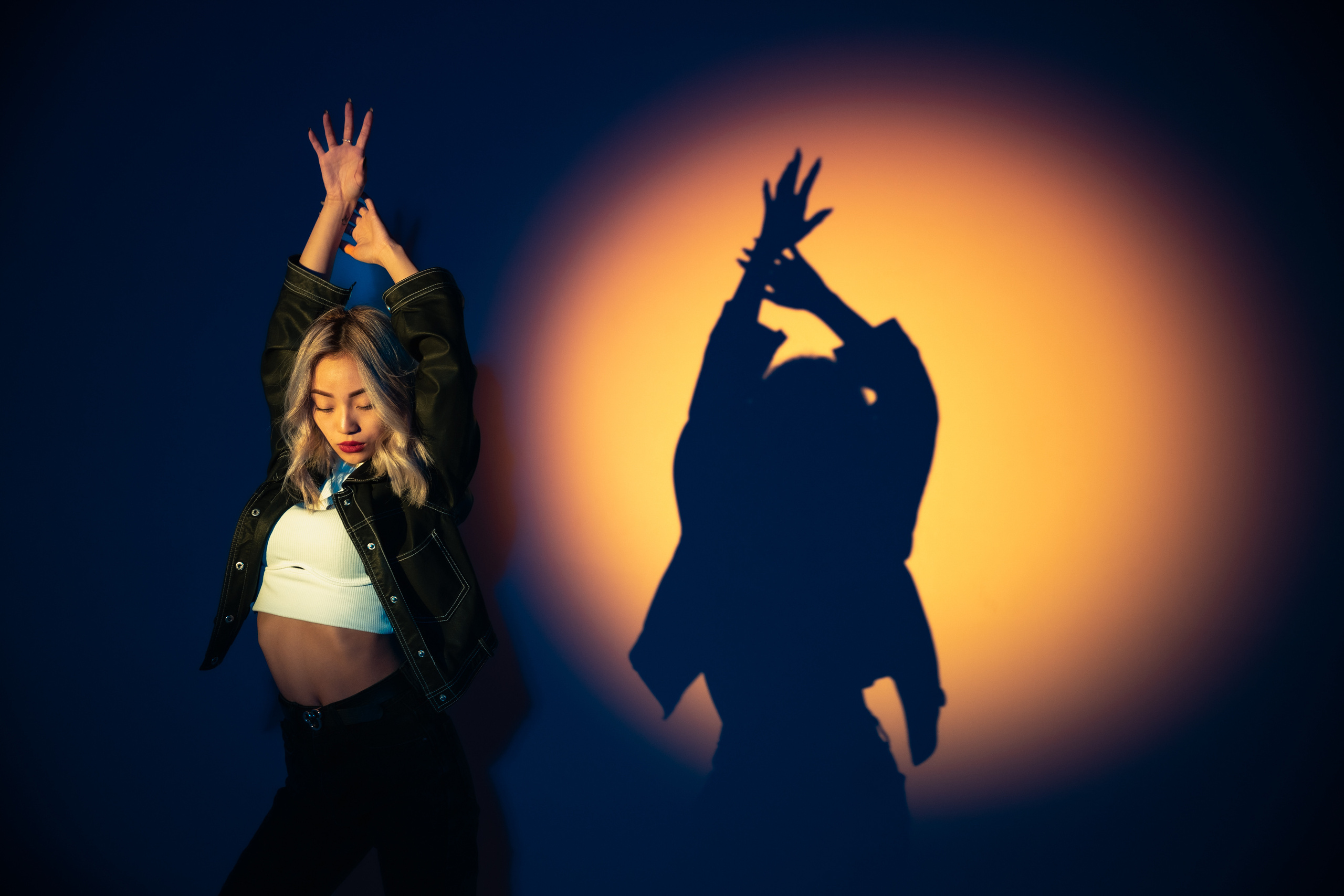 Жёсткий свет. Студия. Фотограф Григорий Кравец