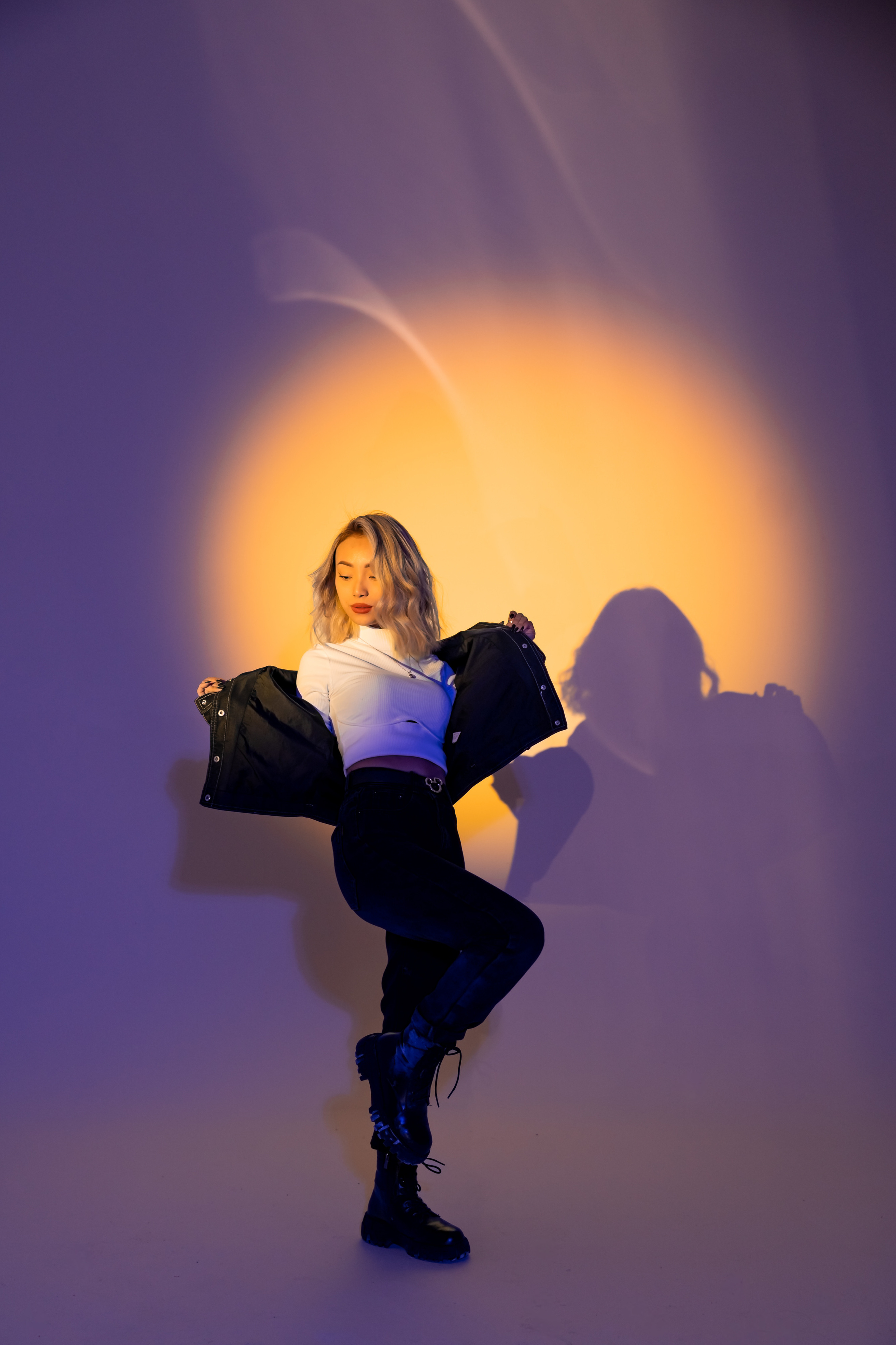 Жёсткий свет. Студия. Фотограф Григорий Кравец