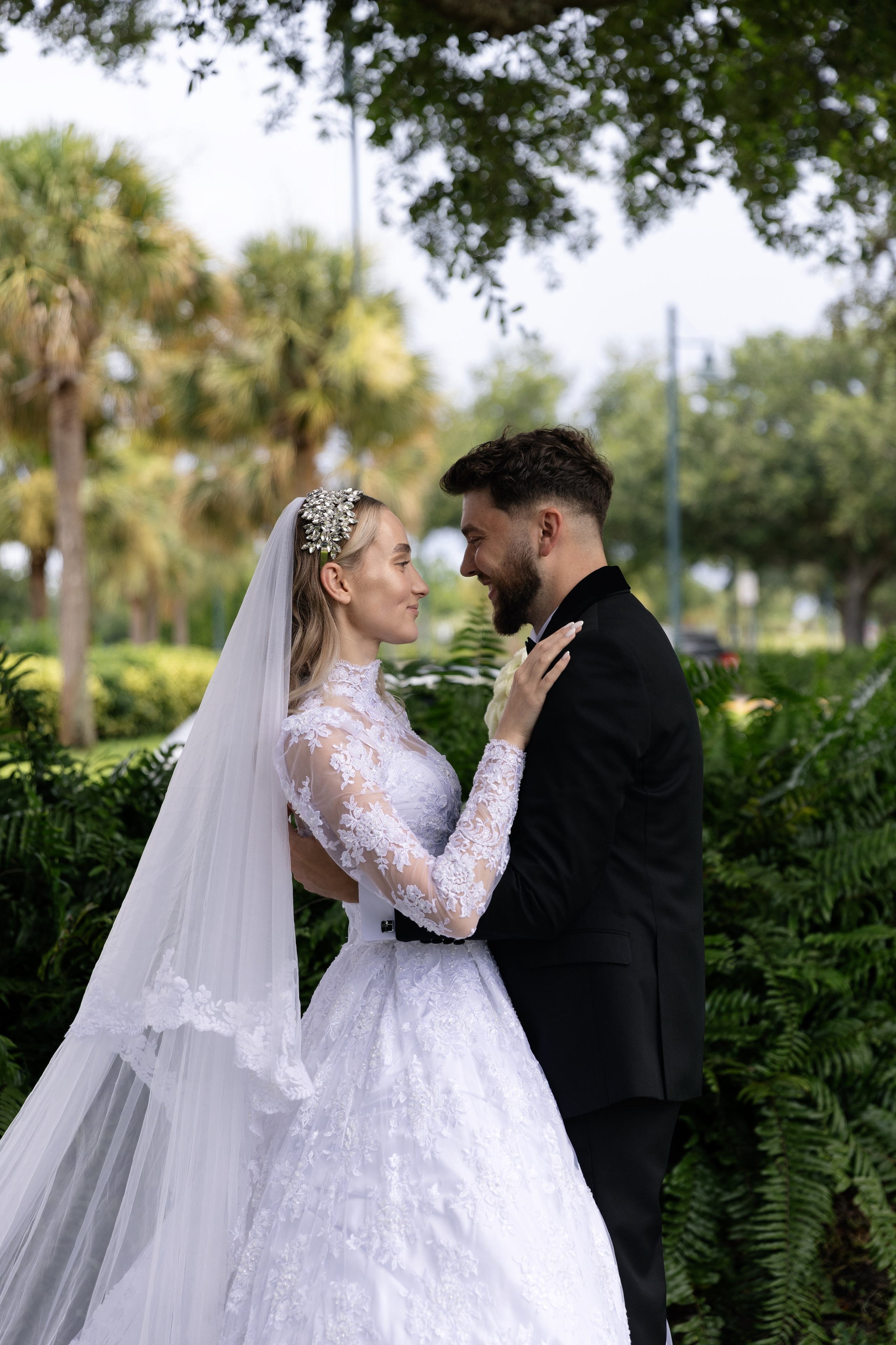 Love and Eugenii. North Port. Photographer Anastasia Nagibina