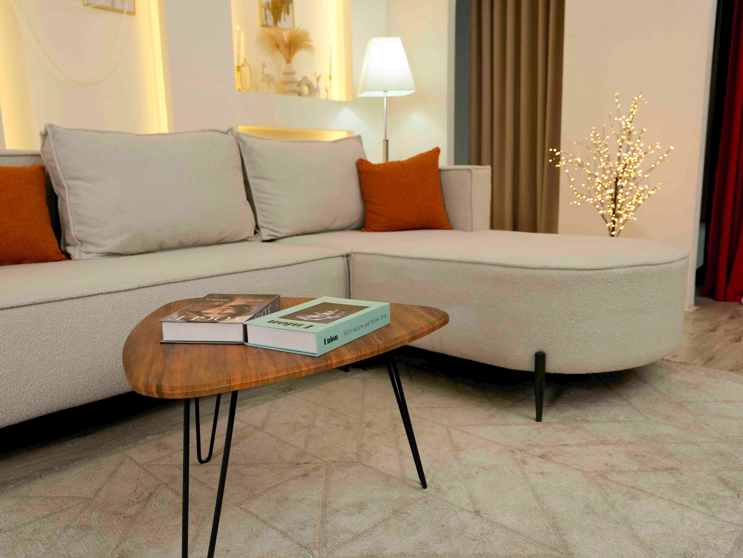 Зал «Эстет» — (ул.Мукими, 1А). 2astudio.uz