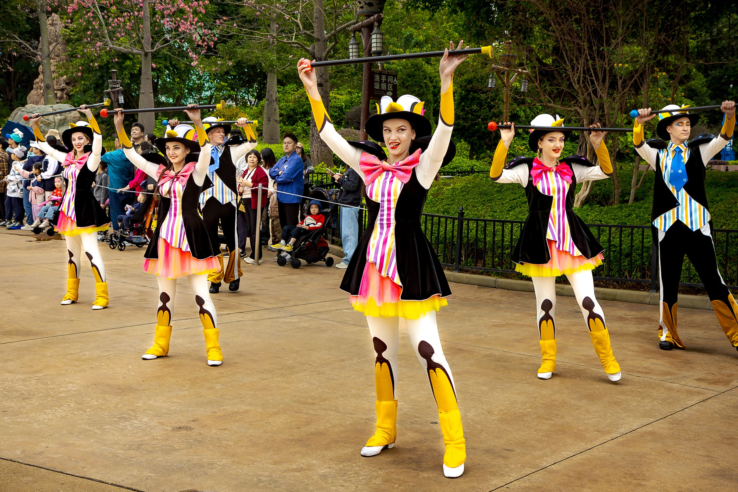 Дневной парад новогодняя версия