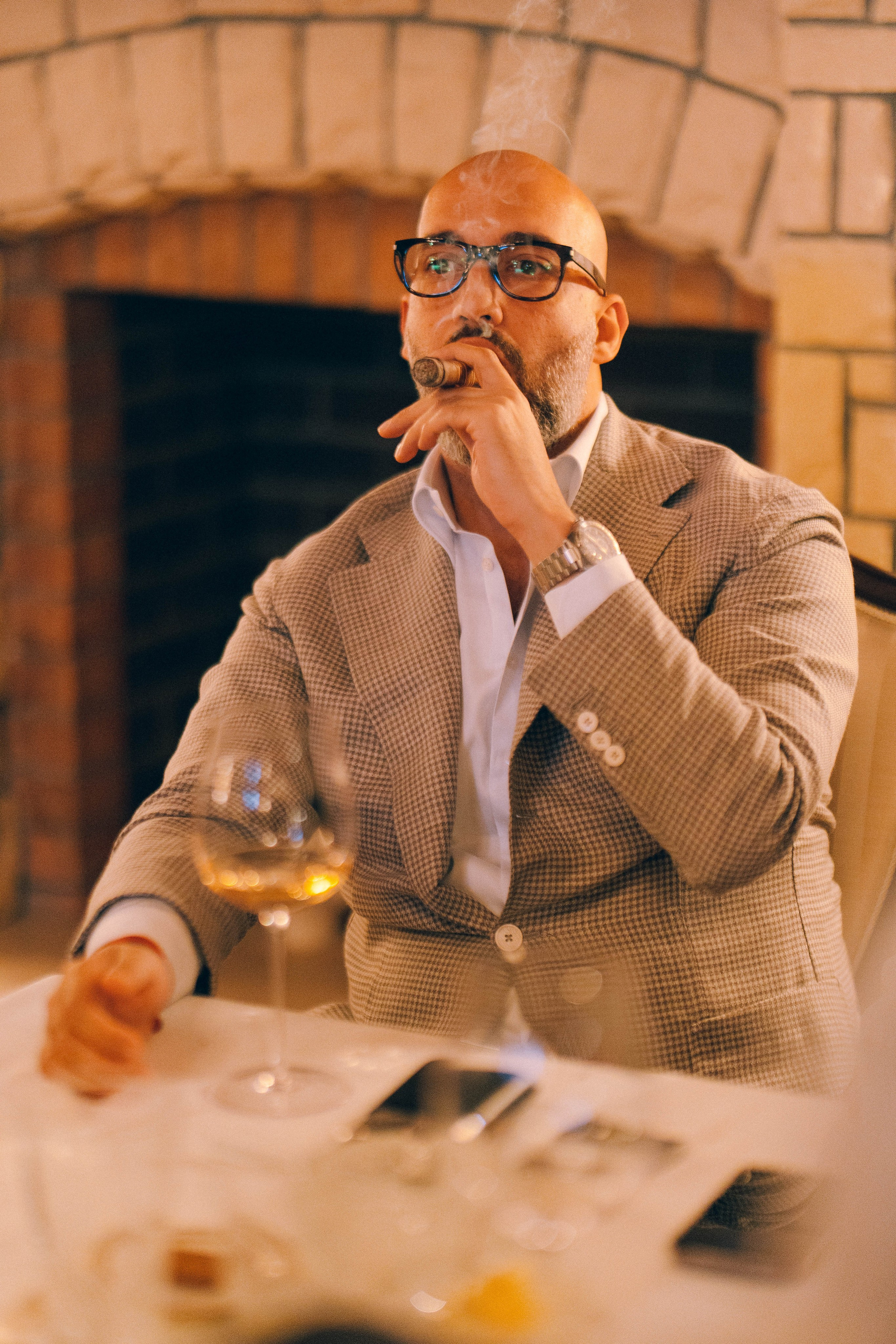 CIGAR CLUB. Wedding&Event photographer Ismail Rzayev in Baku