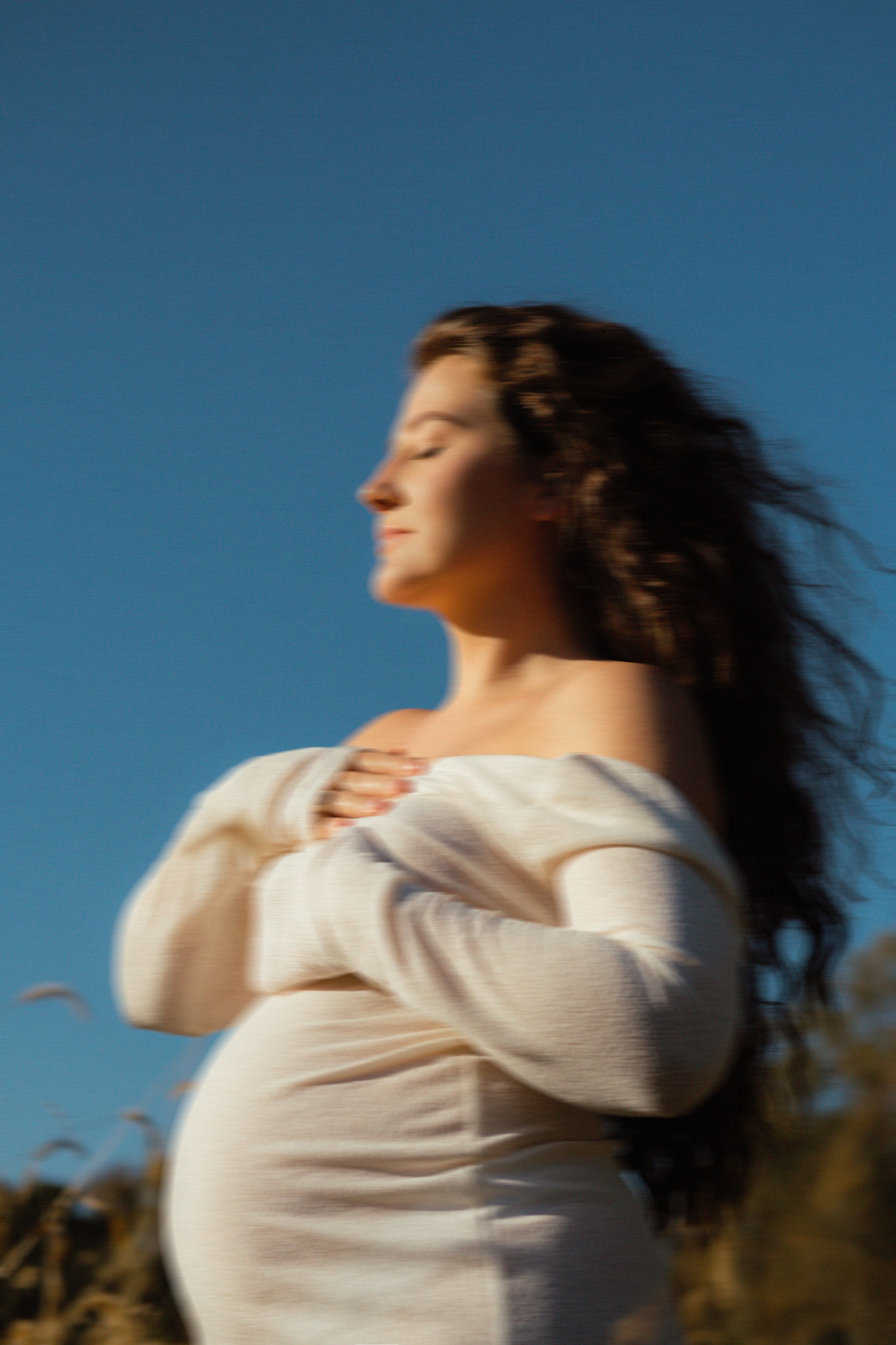 Maternity Photography Portfolio | Artistically capturing pregnancy in Richmond, VA. Family Photographer Anna Dobrovolskaia | Richmond, VA