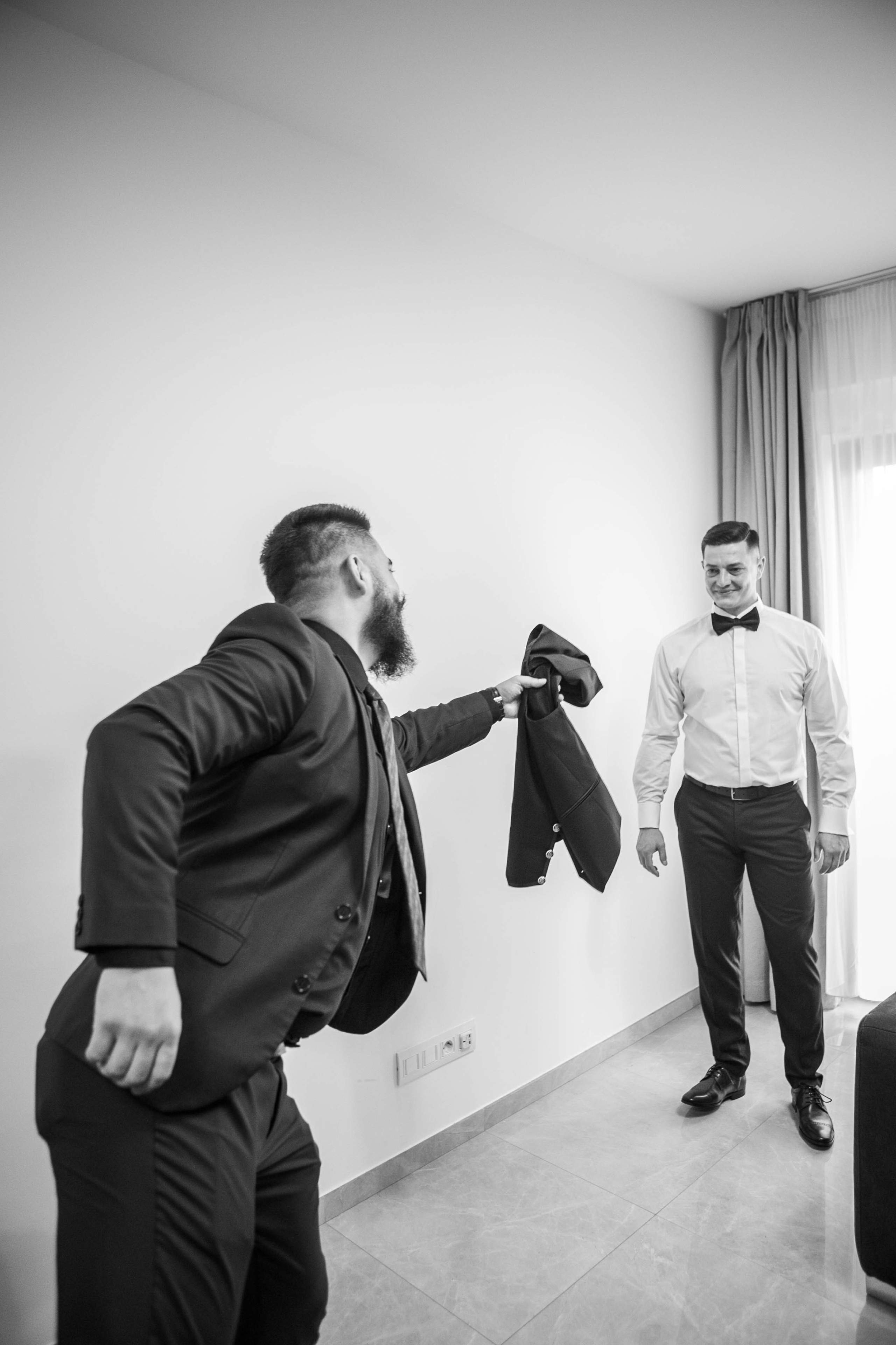 Laura & Mihai. Contrast Studio