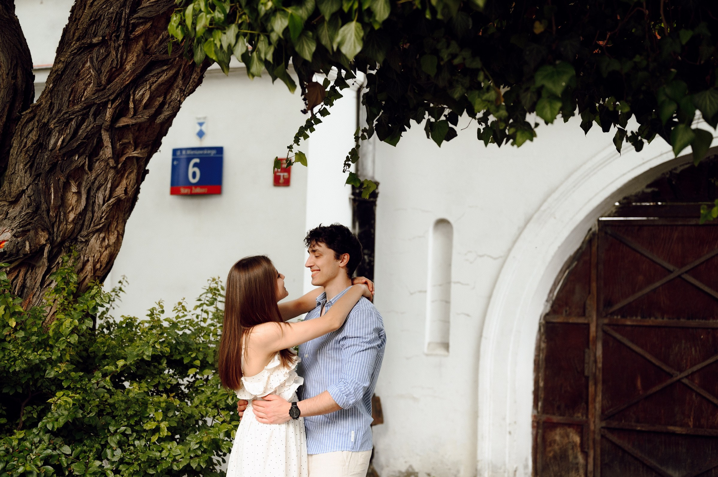 Ania & Emil. Ślubny fotograf Poznań | Oliwia Makara