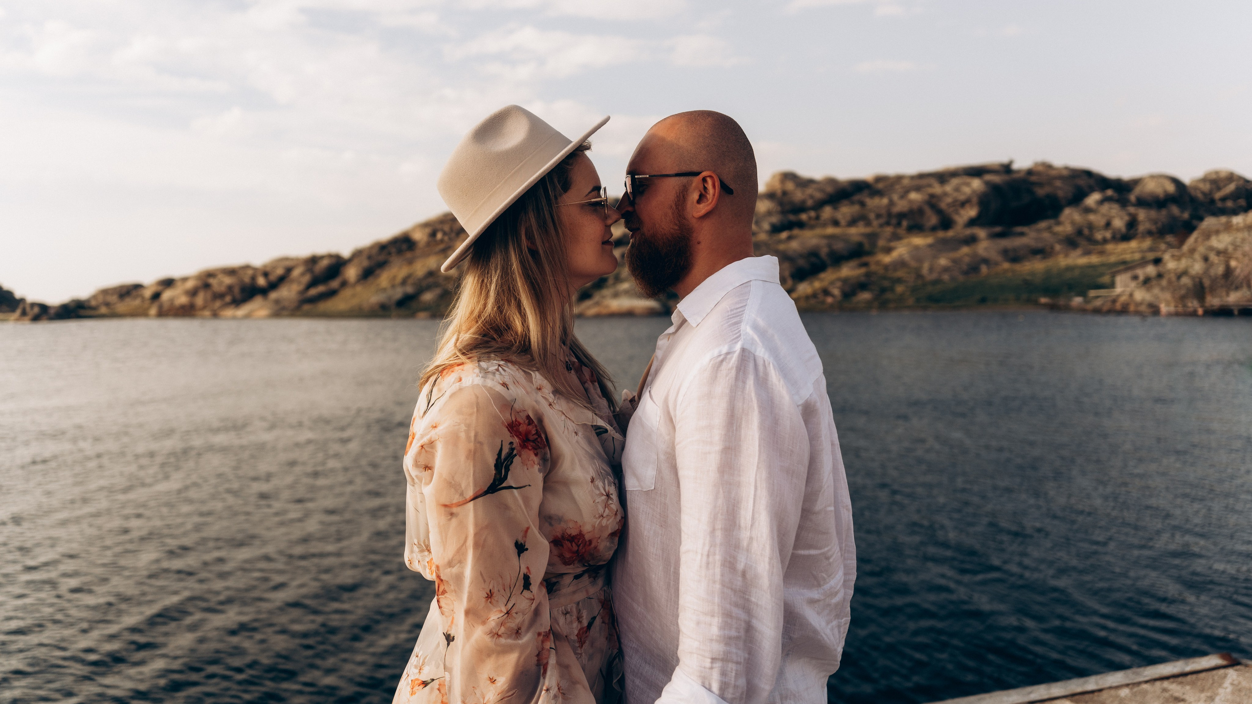 Love Stories. Mike Avelli