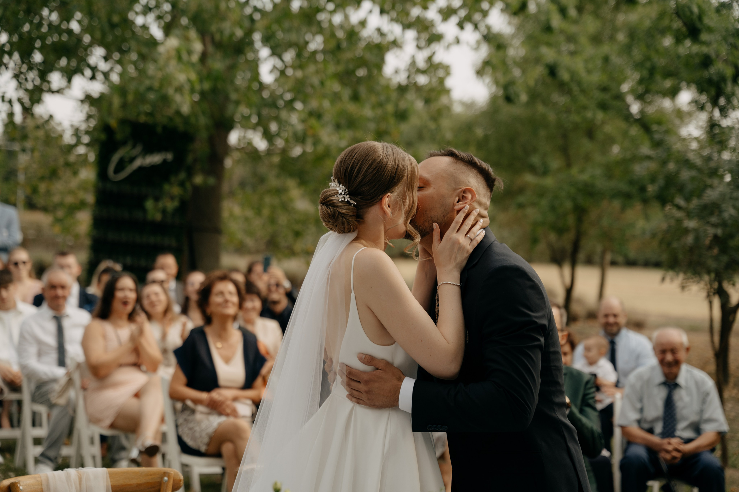 Vivi + Gábor. Csilla visuals