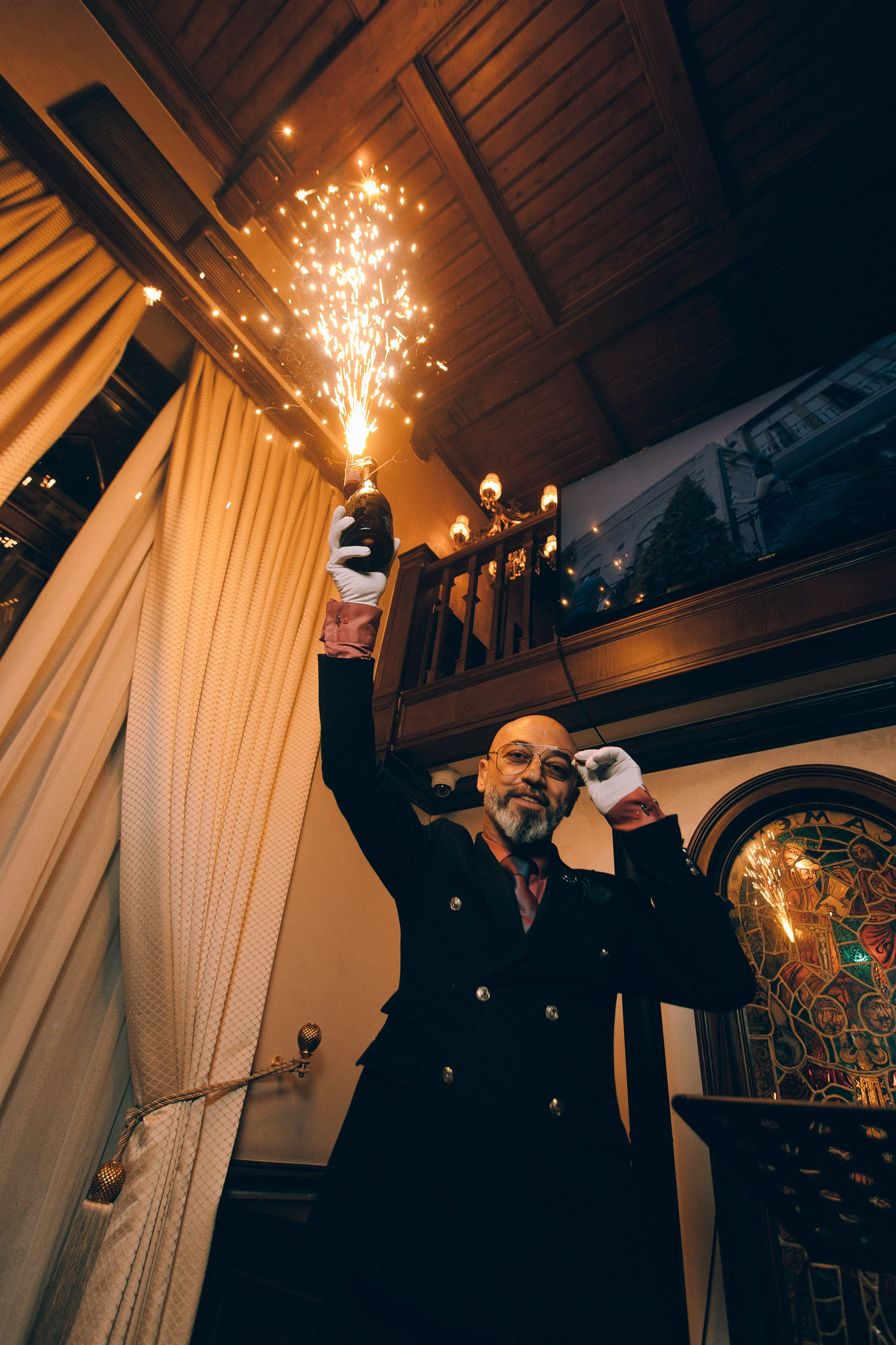 CIGAR CLUB. Wedding&Event photographer Ismail Rzayev in Baku