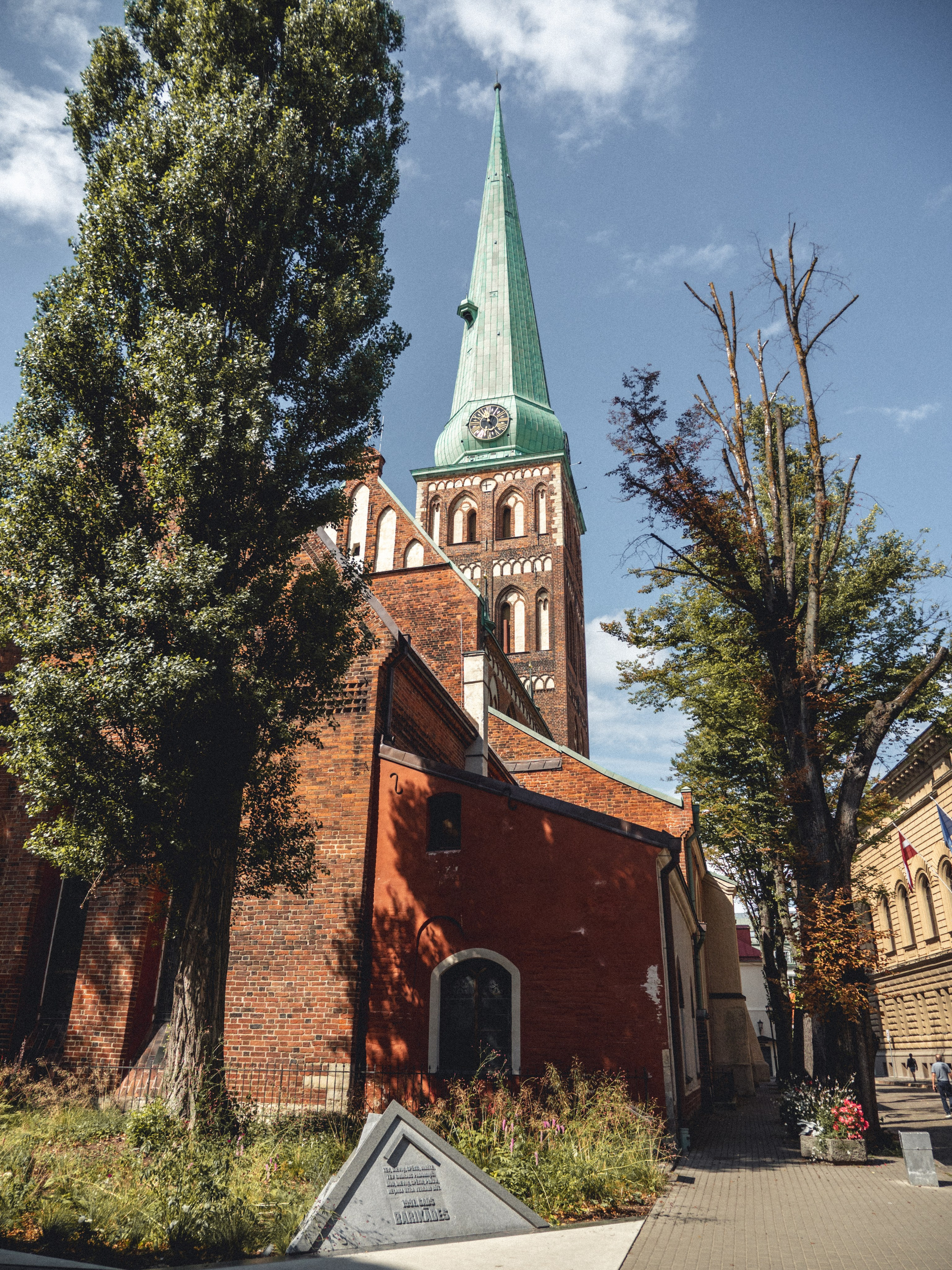 Voyage à Riga. Photographe sur Cote d’Azur. Portraits de familles, couples, enfants, événements