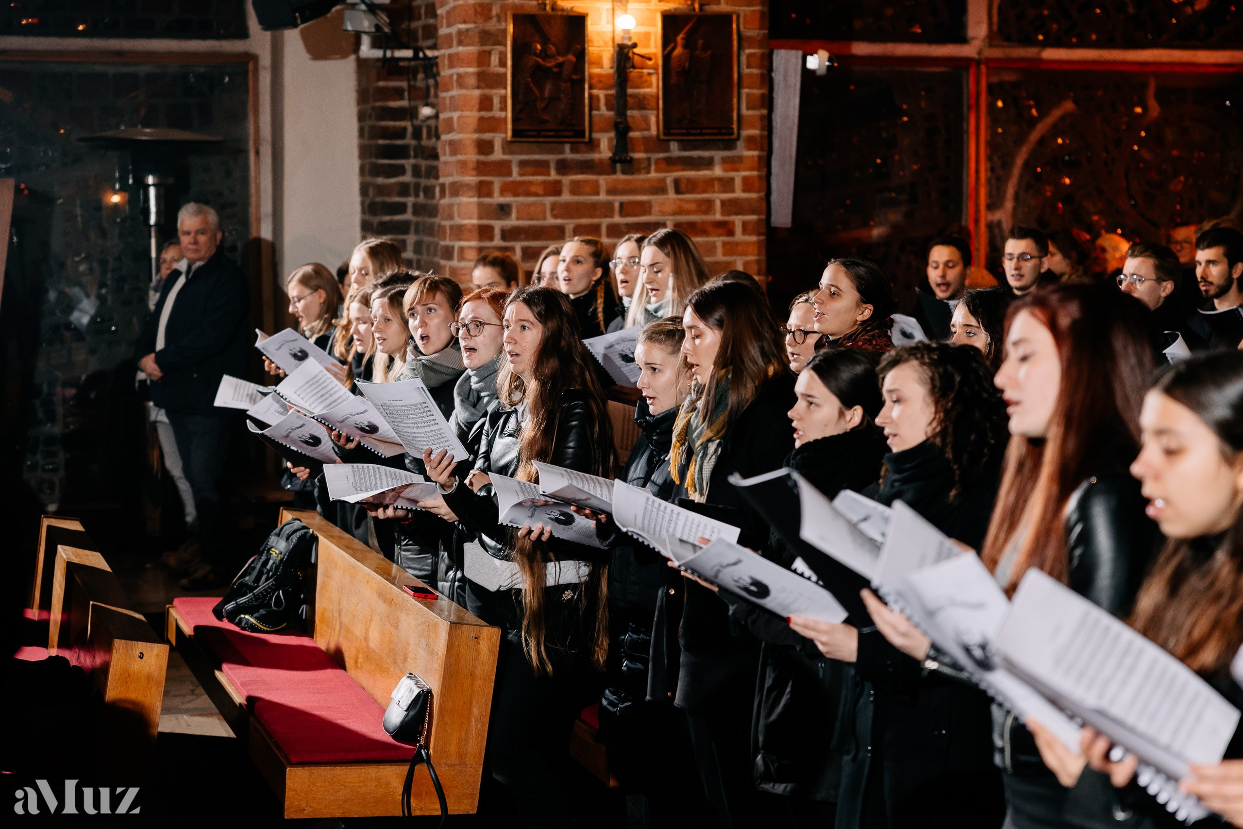 Parafia rzymskokatolicka pw. Św. Barbary Gdańsk. Fotograf Ślubny Warszawa - Sesje Biznesowe Rodzinne Eventy
