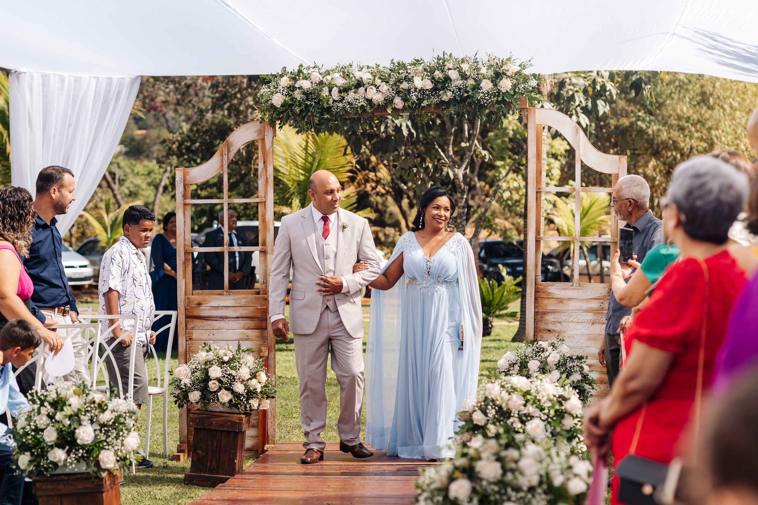 Kênia e Gabriel. Fotografia de casamento e ensaios | Montes Claros/MG