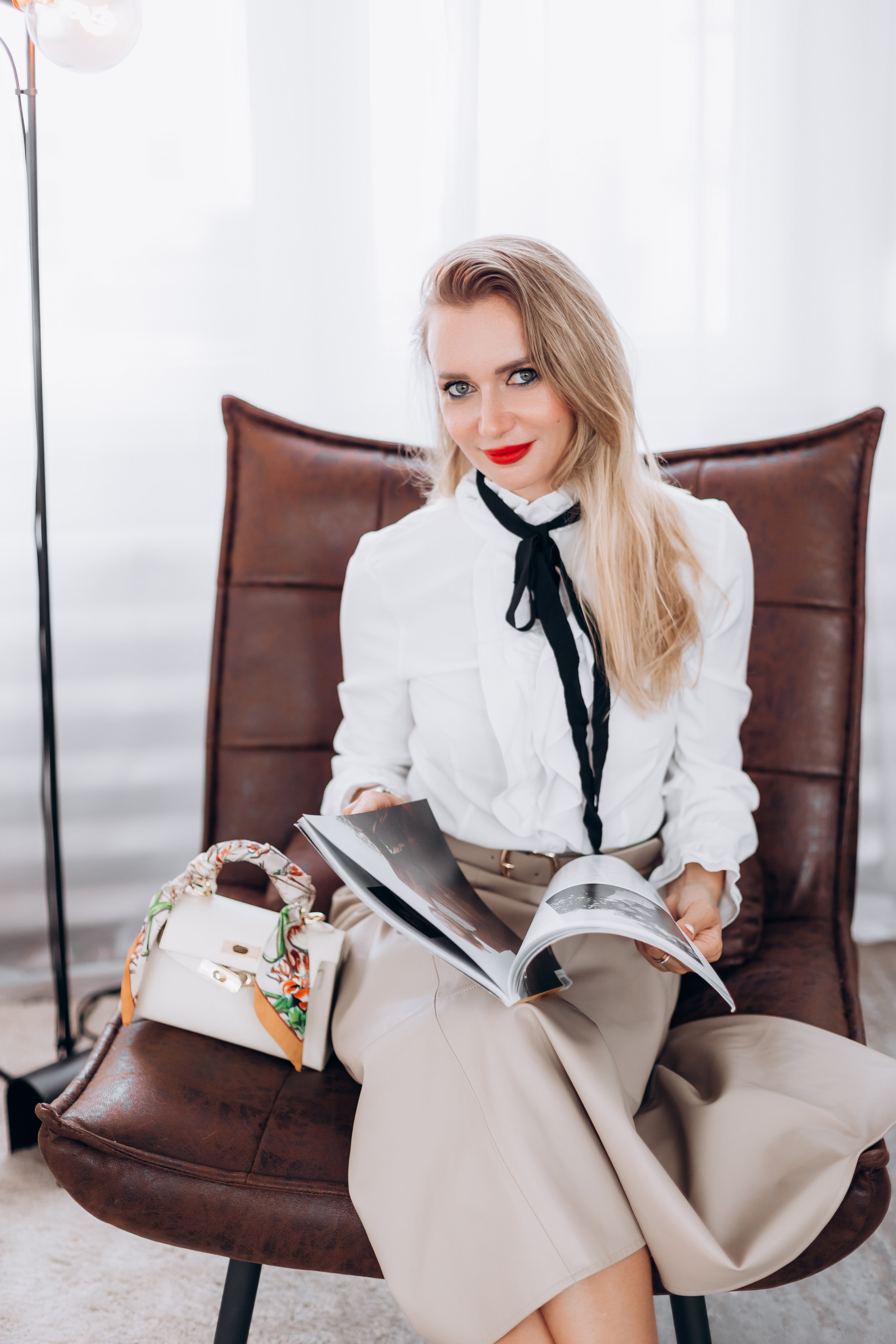 Anastasia (business portrait). Wedding and Family Photograph